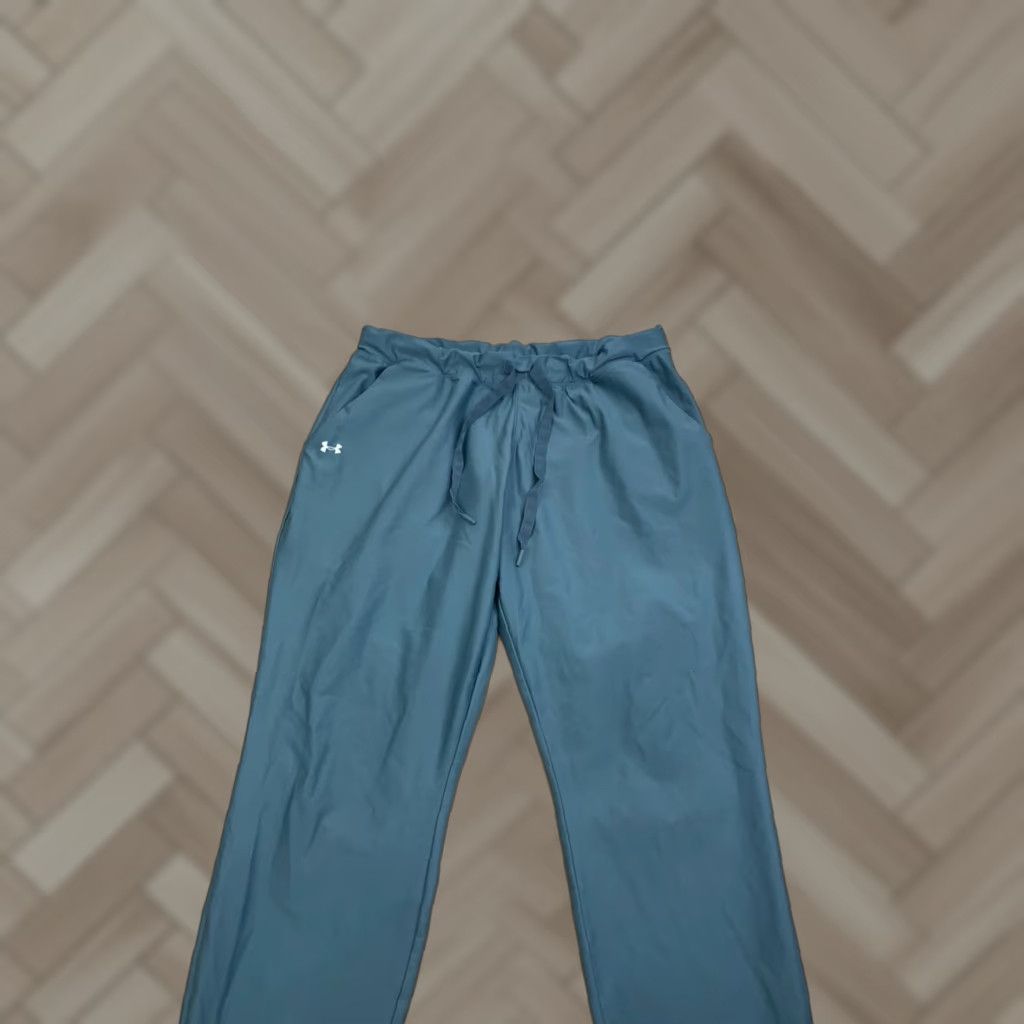Under Armour Under armour Track Pants Women L Green Tapered Drawstring Activewear Size 36" / US 14 / IT 50 - 1 Thumbnail