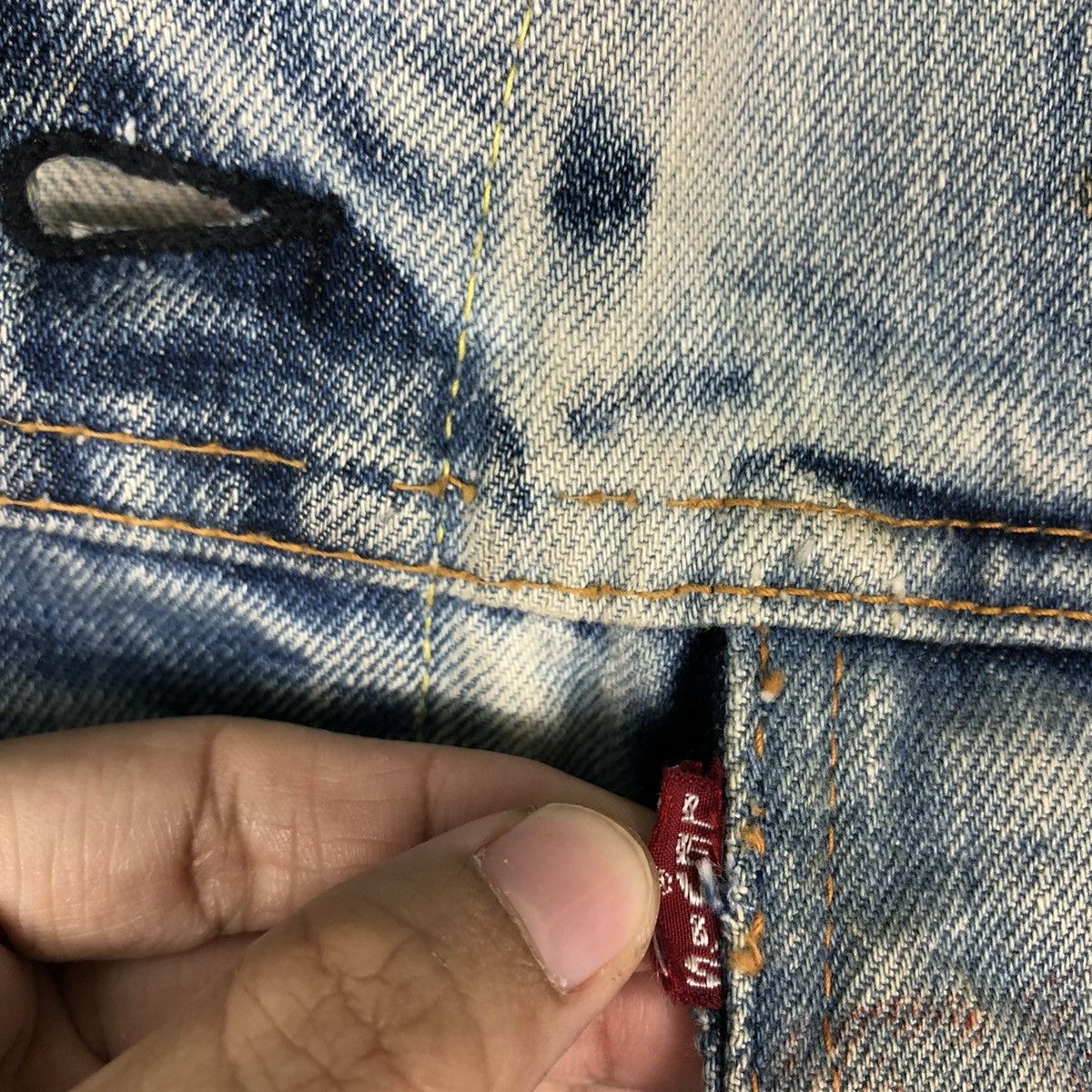 Levi's 🔥80’s TRUE VINTAGE BIG E TANK TOP TRUCKER DENIM CUSTOM Size US M / EU 48-50 / 2 - 12 Thumbnail