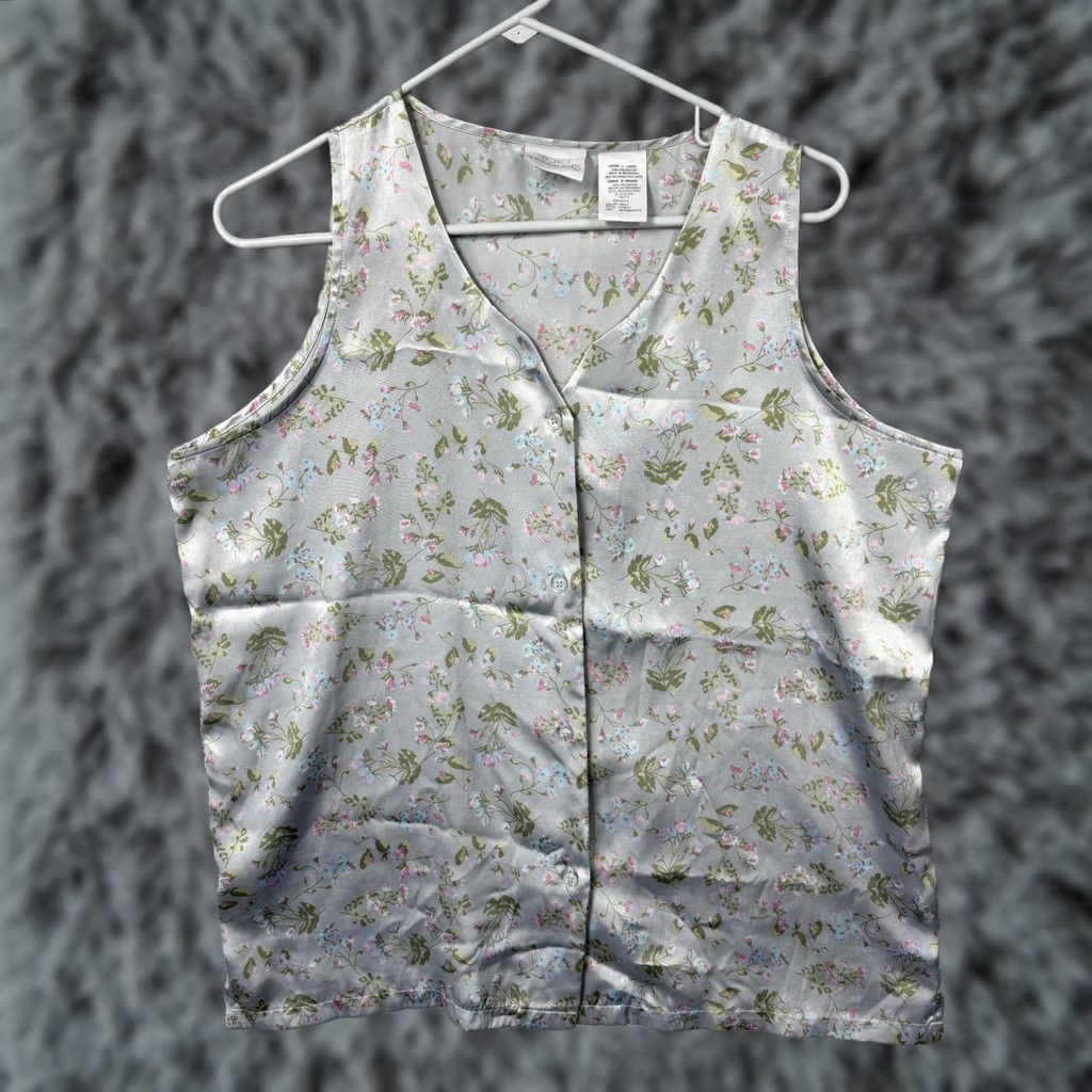 Vintage VINTAGE Secret Treasures Pajama Set Satin Camisole Top & Shorts Floral Gray L Women Size ONE SIZE - 1 Thumbnail