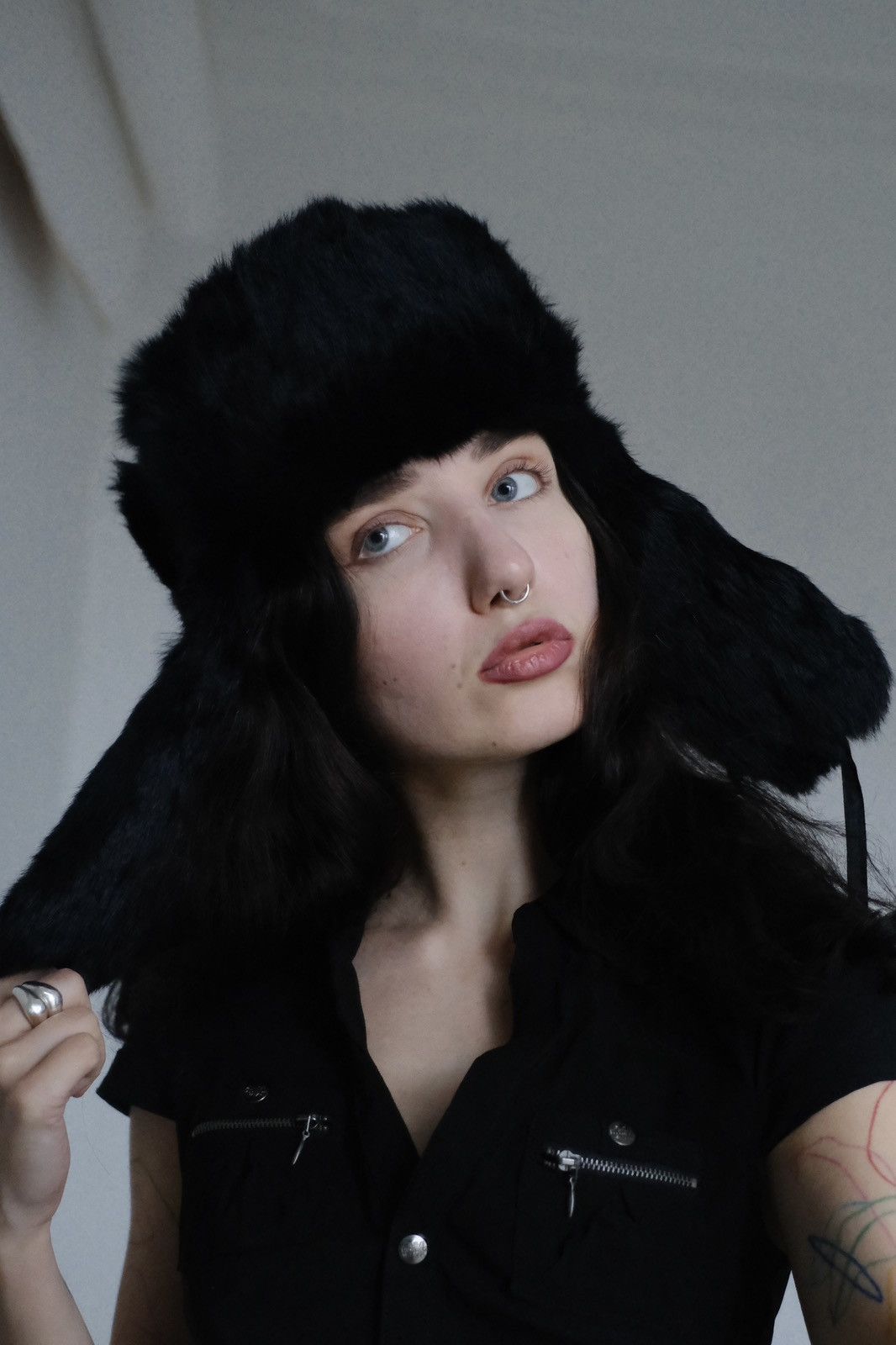 Vintage Black real fur y2k avant garde hat Size ONE SIZE - 5 Thumbnail