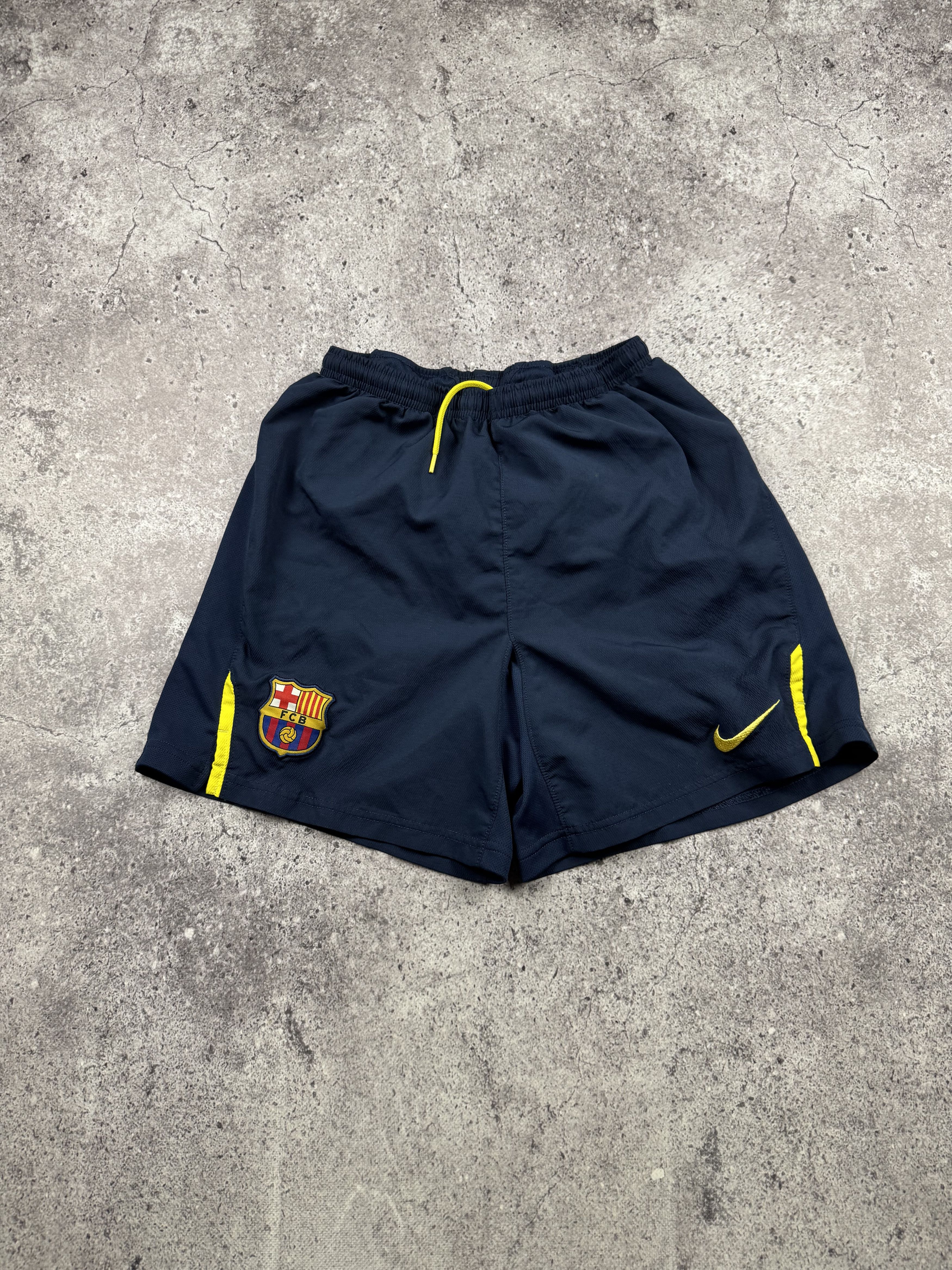 Nike × Vintage Vintage Nike Barcelona shorts very rare Streetwear football Size US 27 - 1 Thumbnail