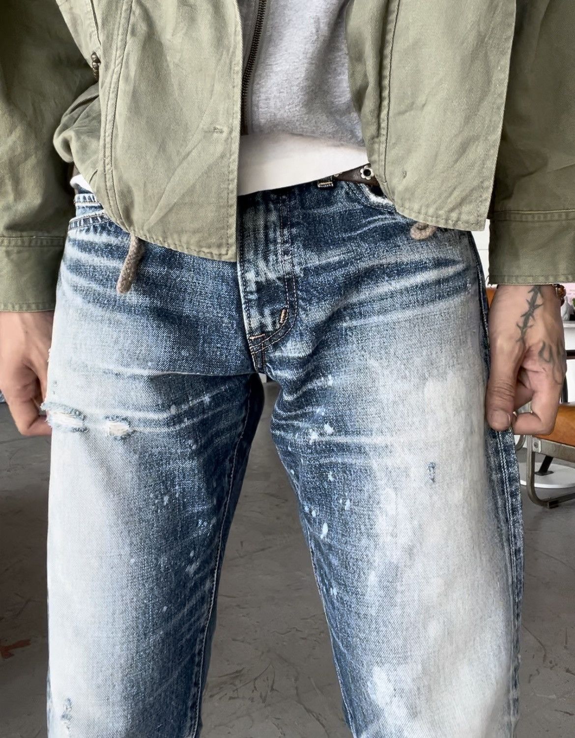 If Six Was Nine × Japanese Brand × Le Grande Bleu (L.G.B.) 💥RNA distressed denim Japan brand / PERFECT ACID WASHED Size US 34 / EU 50 - 3 Thumbnail