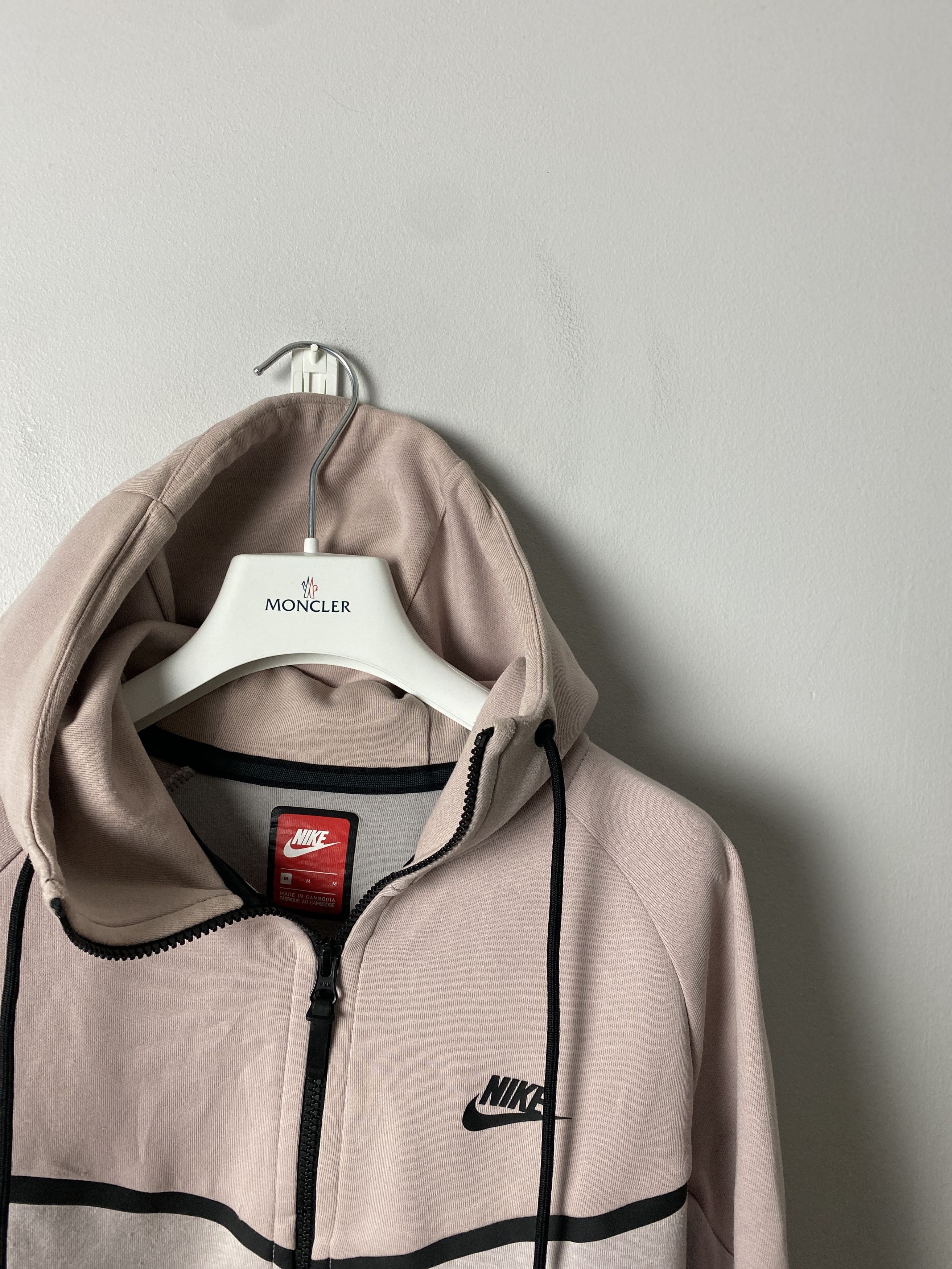 Nike Nike tech fleece zip-up hoodie Size US M / EU 48-50 / 2 - 2 Thumbnail