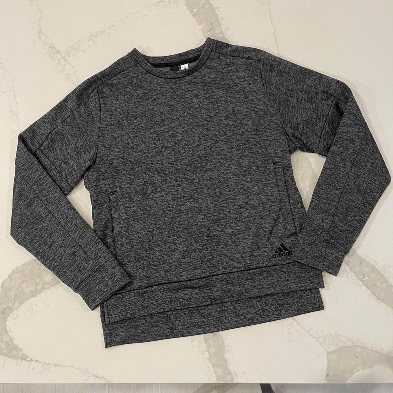 Adidas Adidas Athletic Team Issue Fleece Sweatshirt Womens Small Size S / US 4 / IT 40 - 1 Thumbnail