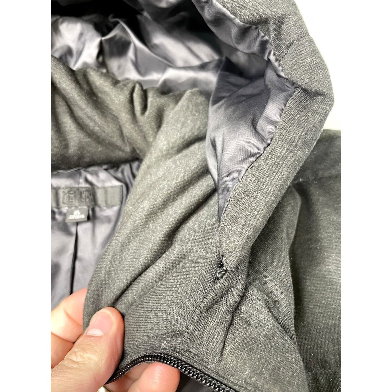 Uniqlo Uniqlo Women Long Hooded Puffer Coat Jacket Gray Size XL Size XL / US 12-14 / IT 48-50 - 3 Thumbnail