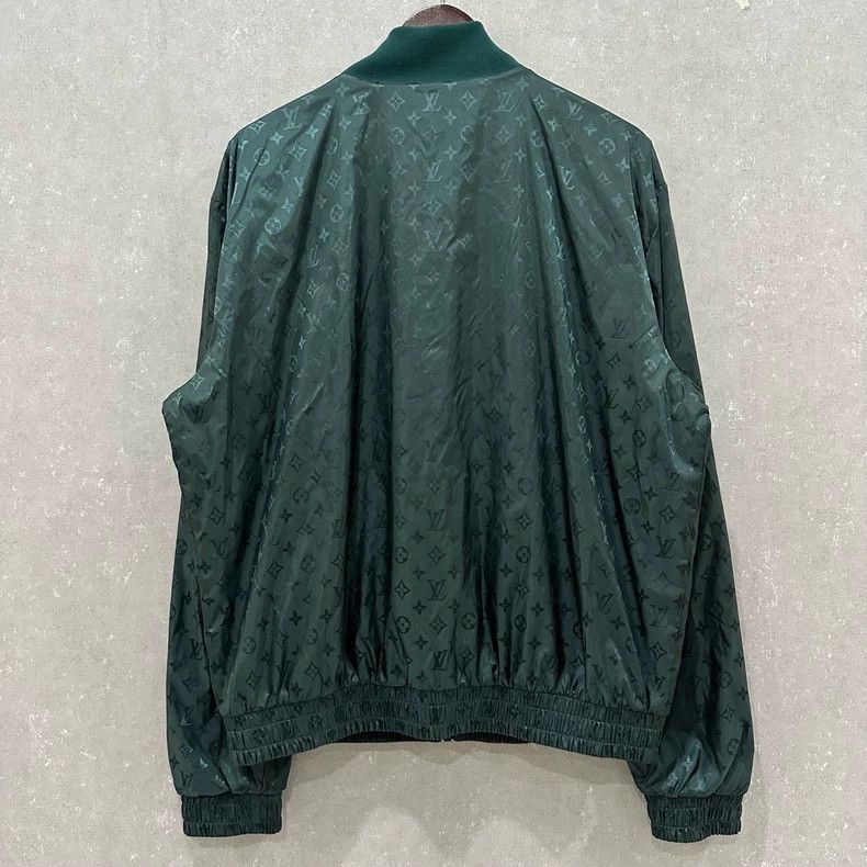 Louis Vuitton LOUIS VUITTON Reversible Green Jacket Size US L / EU 52-54 / 3 - 4 Thumbnail