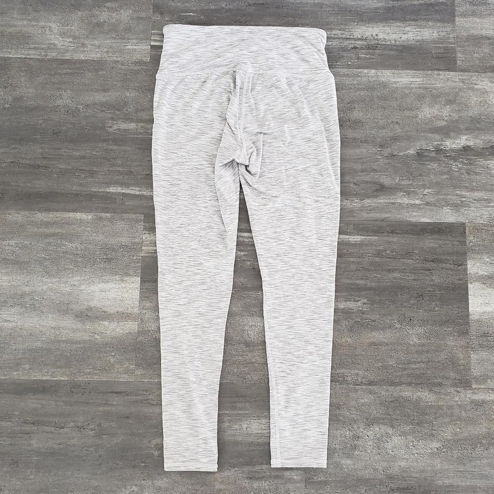 Designer Grey White Athleta High Waisted Athletic Legging Size 28" / US 6 / IT 42 - 2 Thumbnail