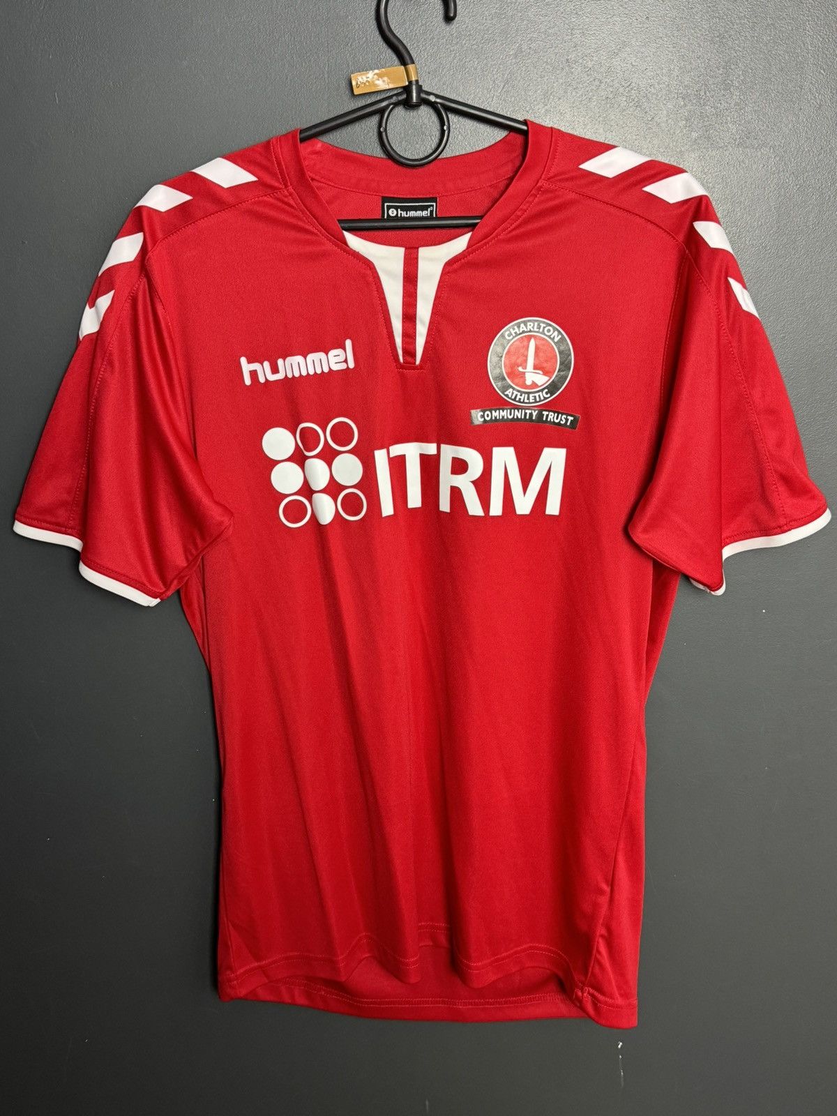 Hummel Charlton Athletic Home Football Jersey Size US XS / EU 42 / 0 - 1 Thumbnail
