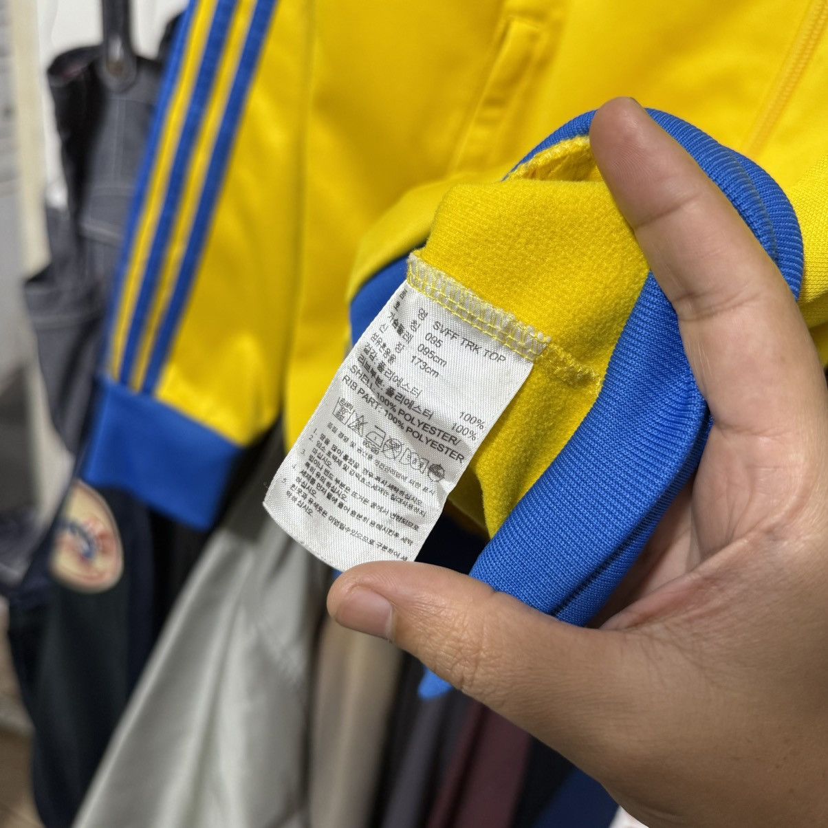 Adidas Adidas sverige sweden football soccer tracktop Size US S / EU 44-46 / 1 - 9 Thumbnail