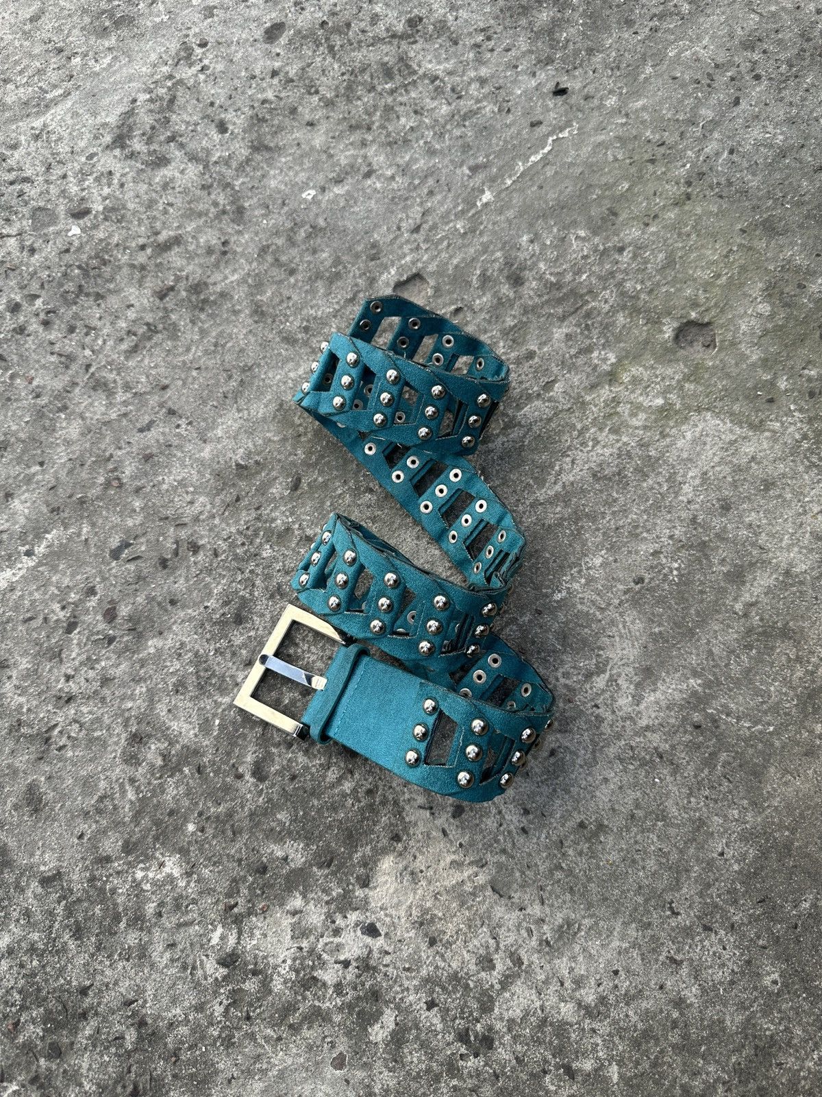 Other Y2K Alt Belts Holes Avant Garde Streetwear Style USA Rare Size ONE SIZE - 1 Thumbnail