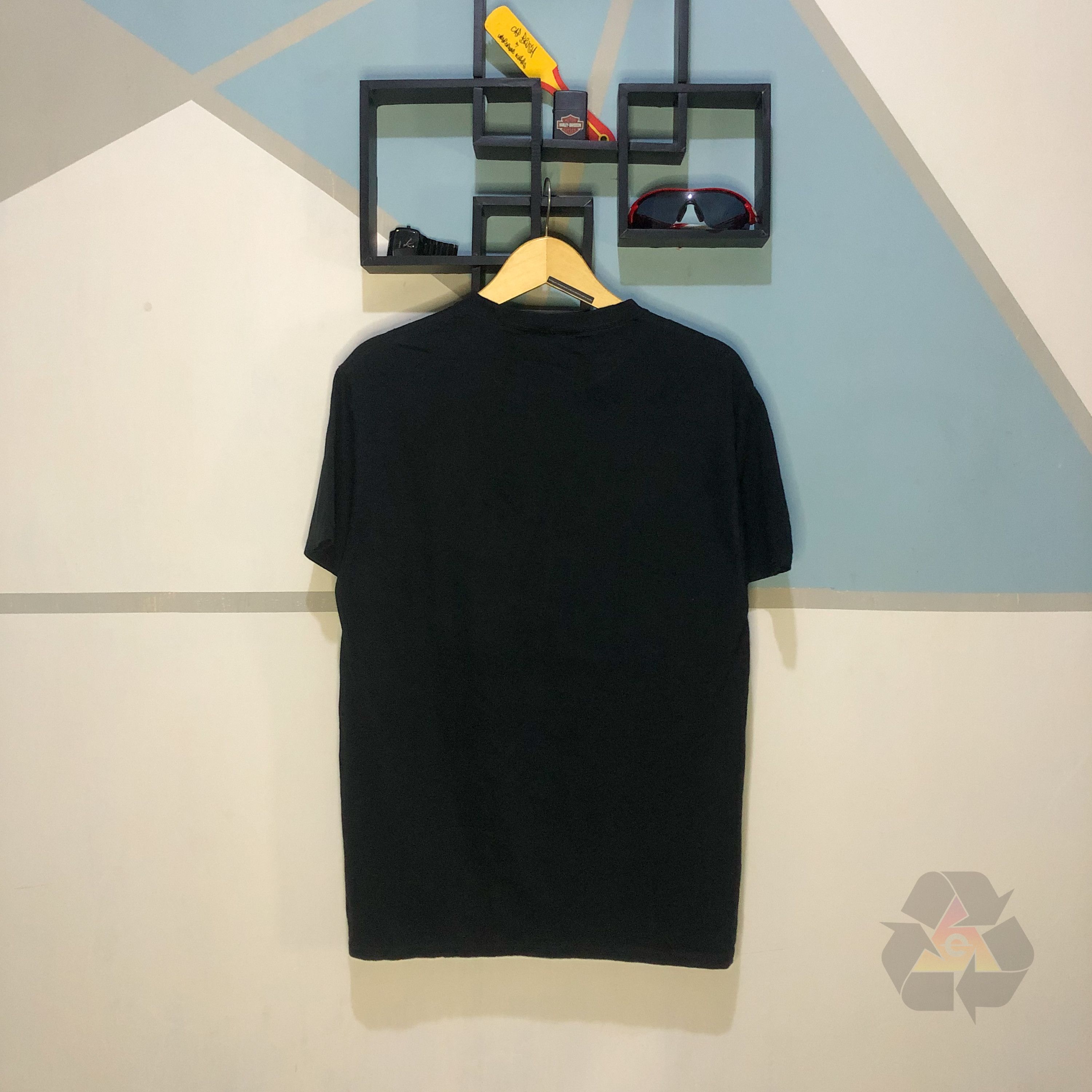 Matix The Matrix Morpheous Take The Red Pill T-Shirt Y2K Size US M / EU 48-50 / 2 - 10 Thumbnail