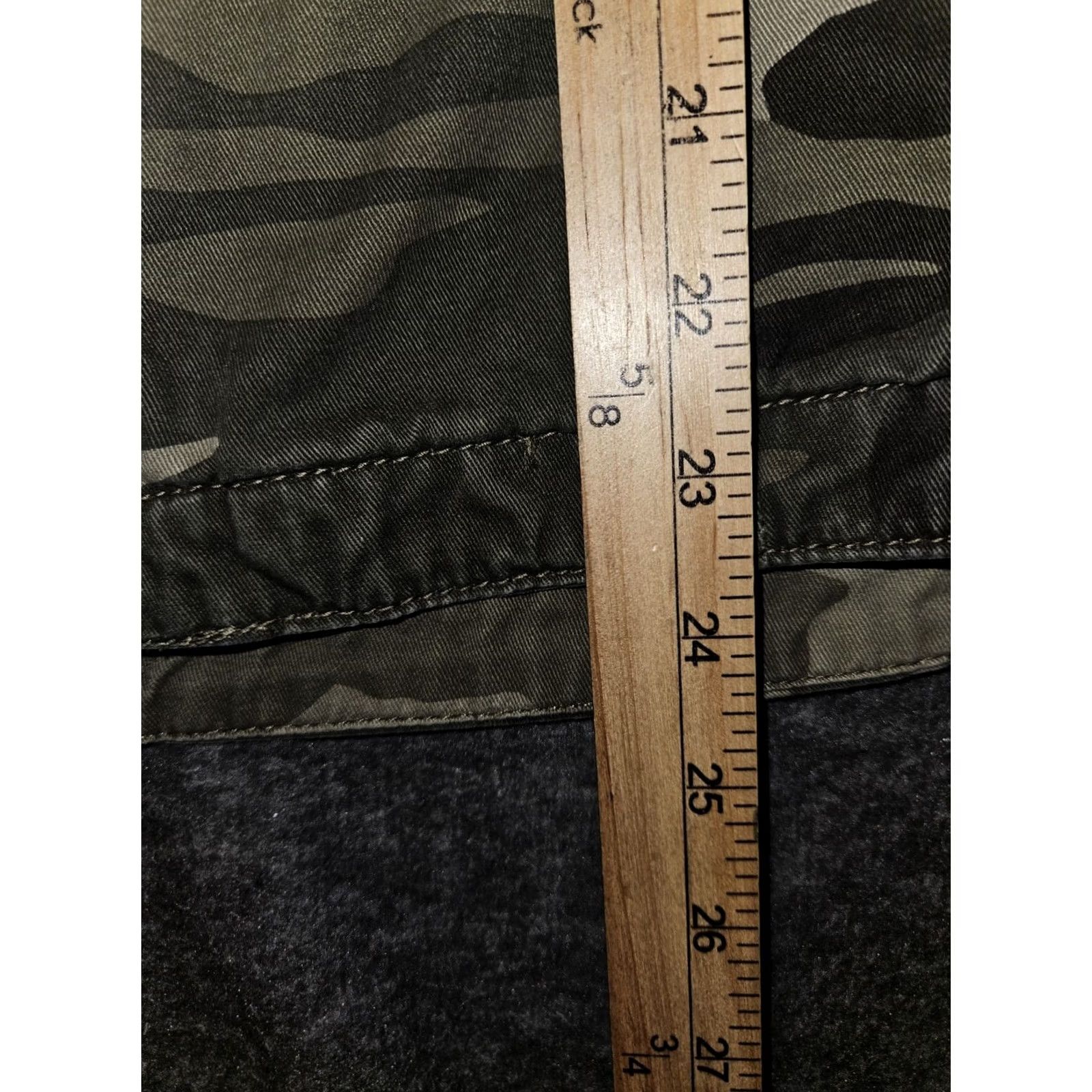 Abercrombie & Fitch Abercrombie & Fitch Military Jacket Women's Medium Full Zip Green Camo Preppy 90s Army City Outdoor Pockets Logo | Machine Washable | Regular Fit Size M / US 6-8 / IT 42-44 - 4 Thumbnail