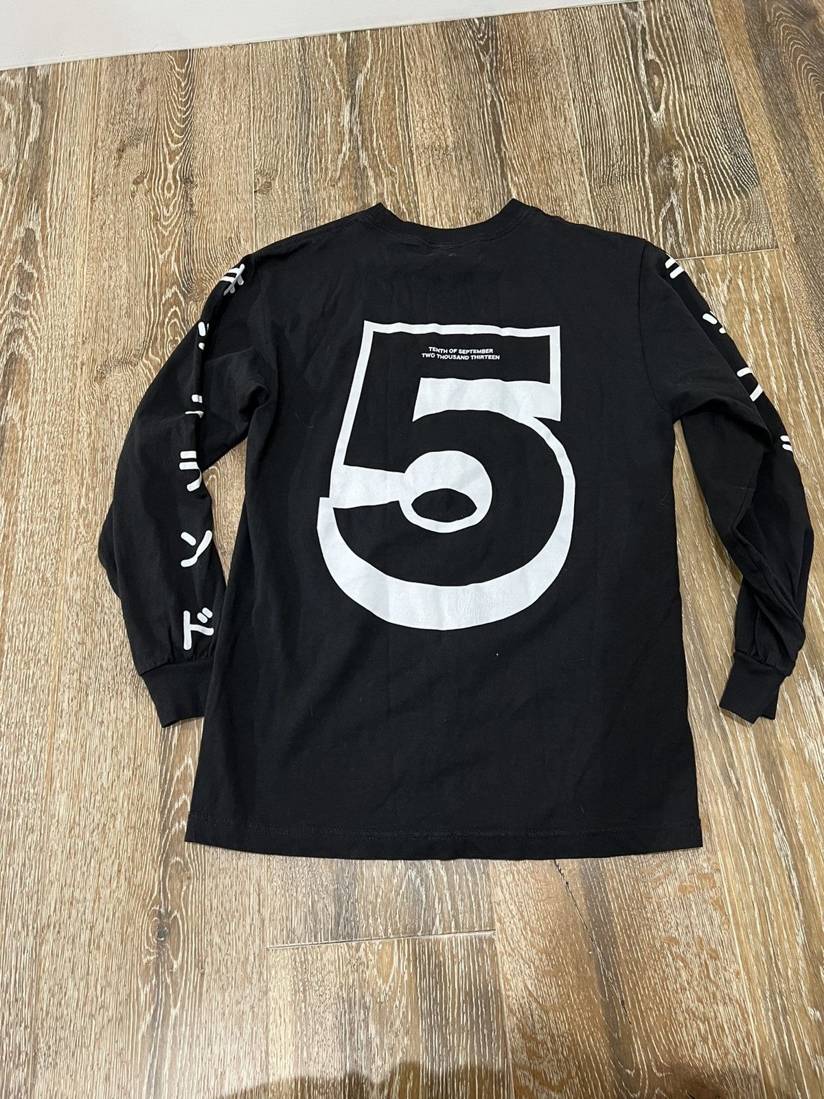 The Weeknd × XO The weeknd kiss land 5th year anniversary longsleeve Size US S / EU 44-46 / 1 - 2 Thumbnail