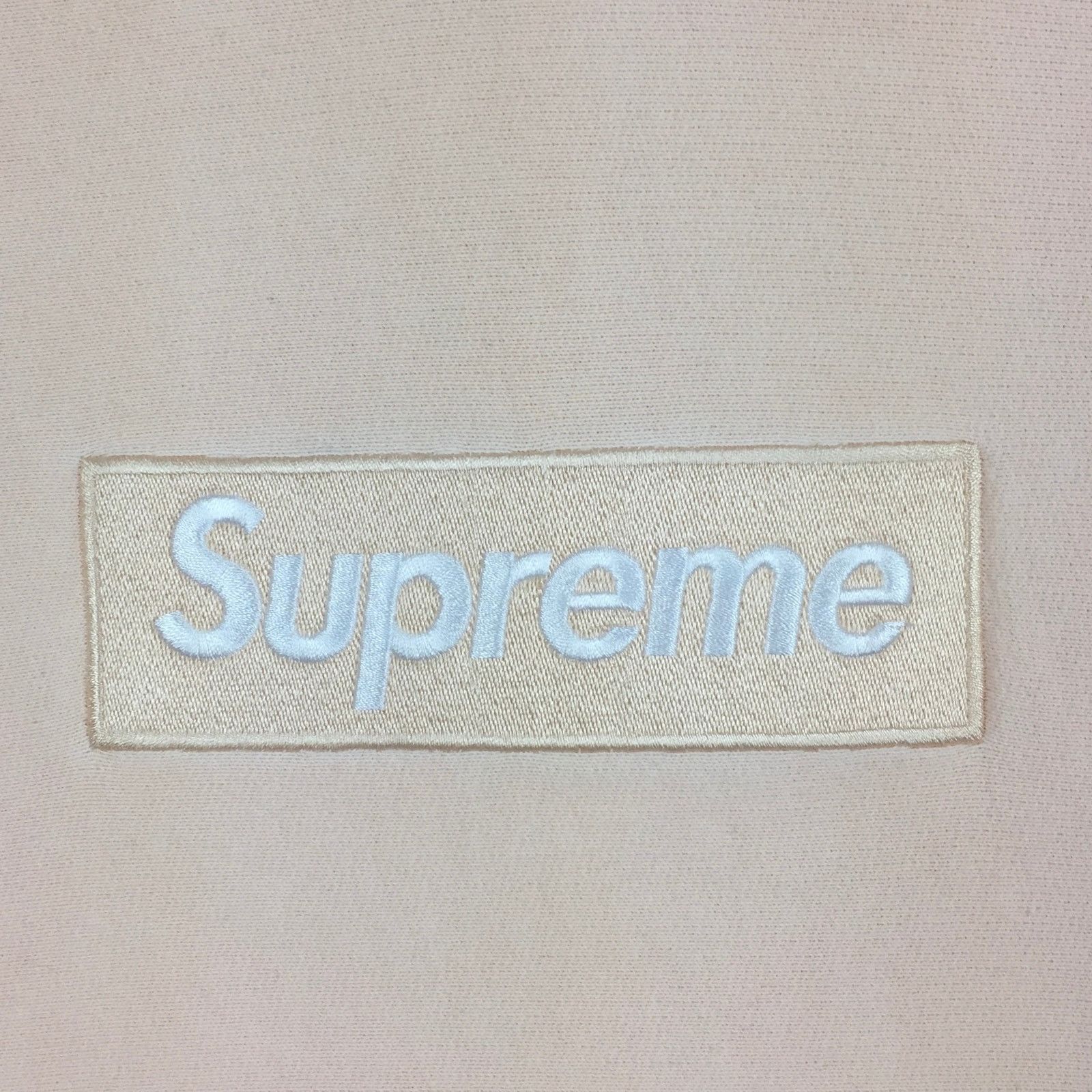 Supreme 2016 Supreme Peach Box Logo Hoodie Size US M / EU 48-50 / 2 - 4 Thumbnail