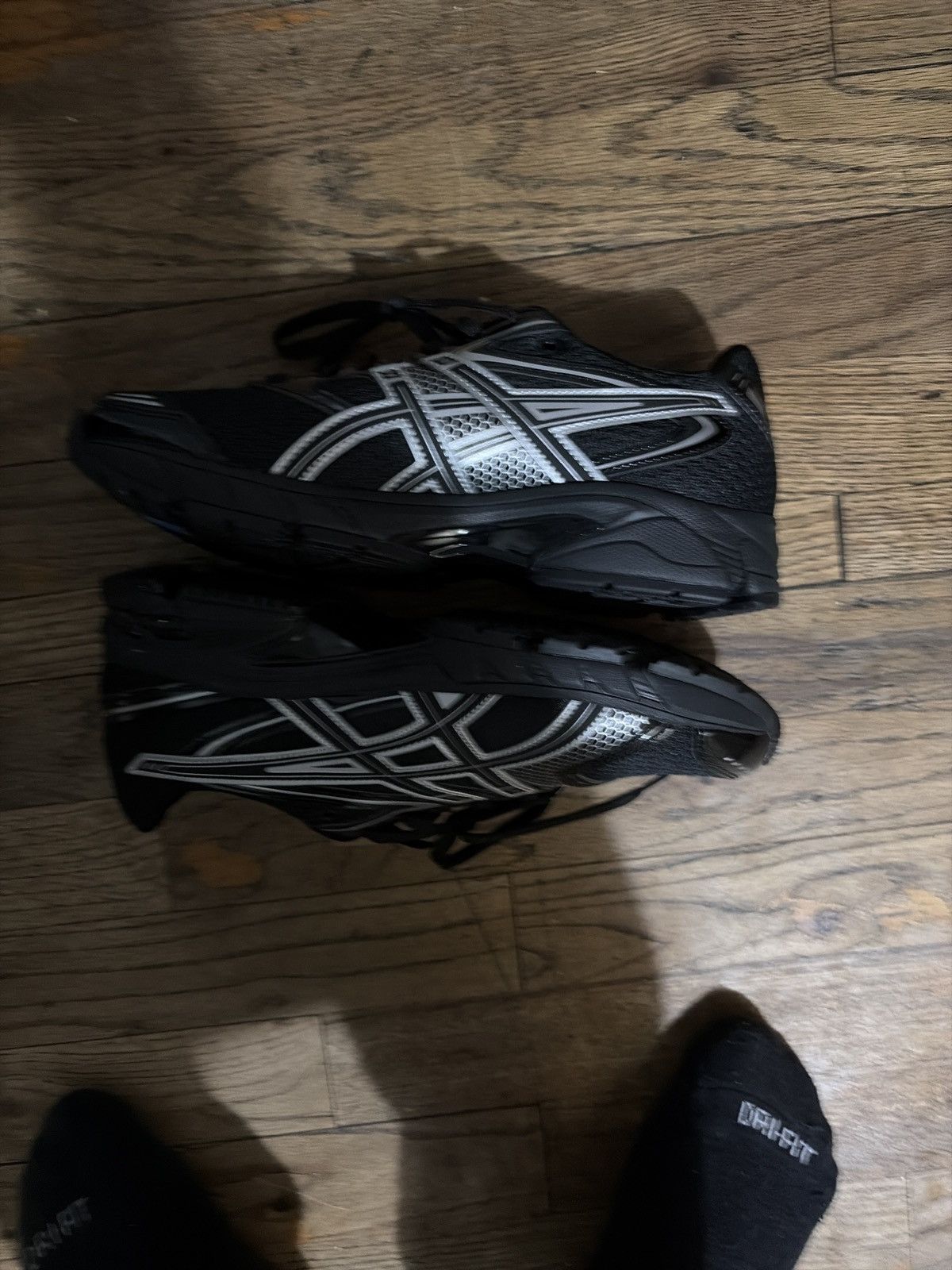 asic gel ds trainer black pure silver