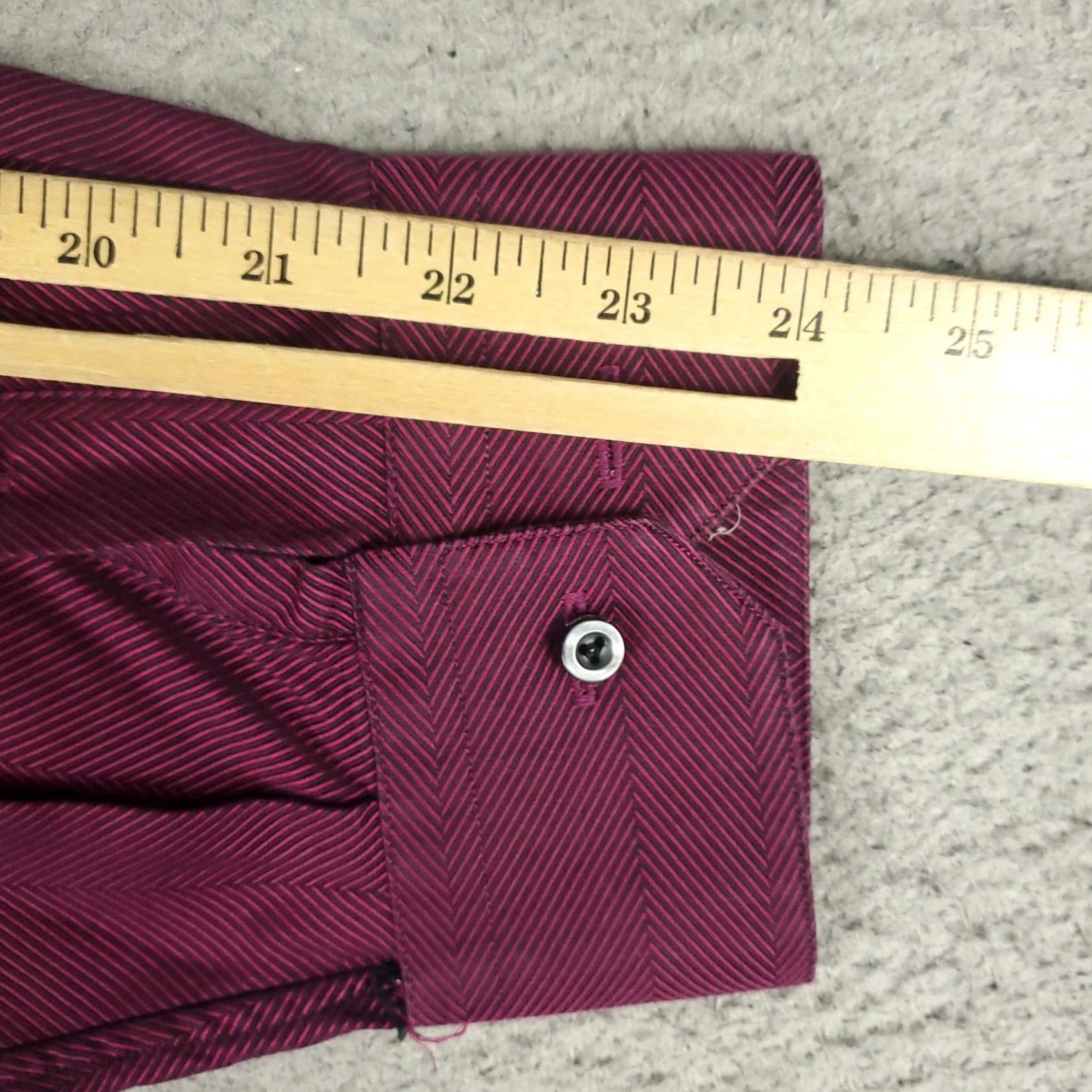 Robert Graham Robert Graham Shirt Mens Size 18 Purple 34/35 Big Button Up Long Sleeve Shirt Mens Regular Purple 19 in Collar Point Barrel Cuff Non-Iron Pockets Size US XXL / EU 58 / 5 - 6 Thumbnail