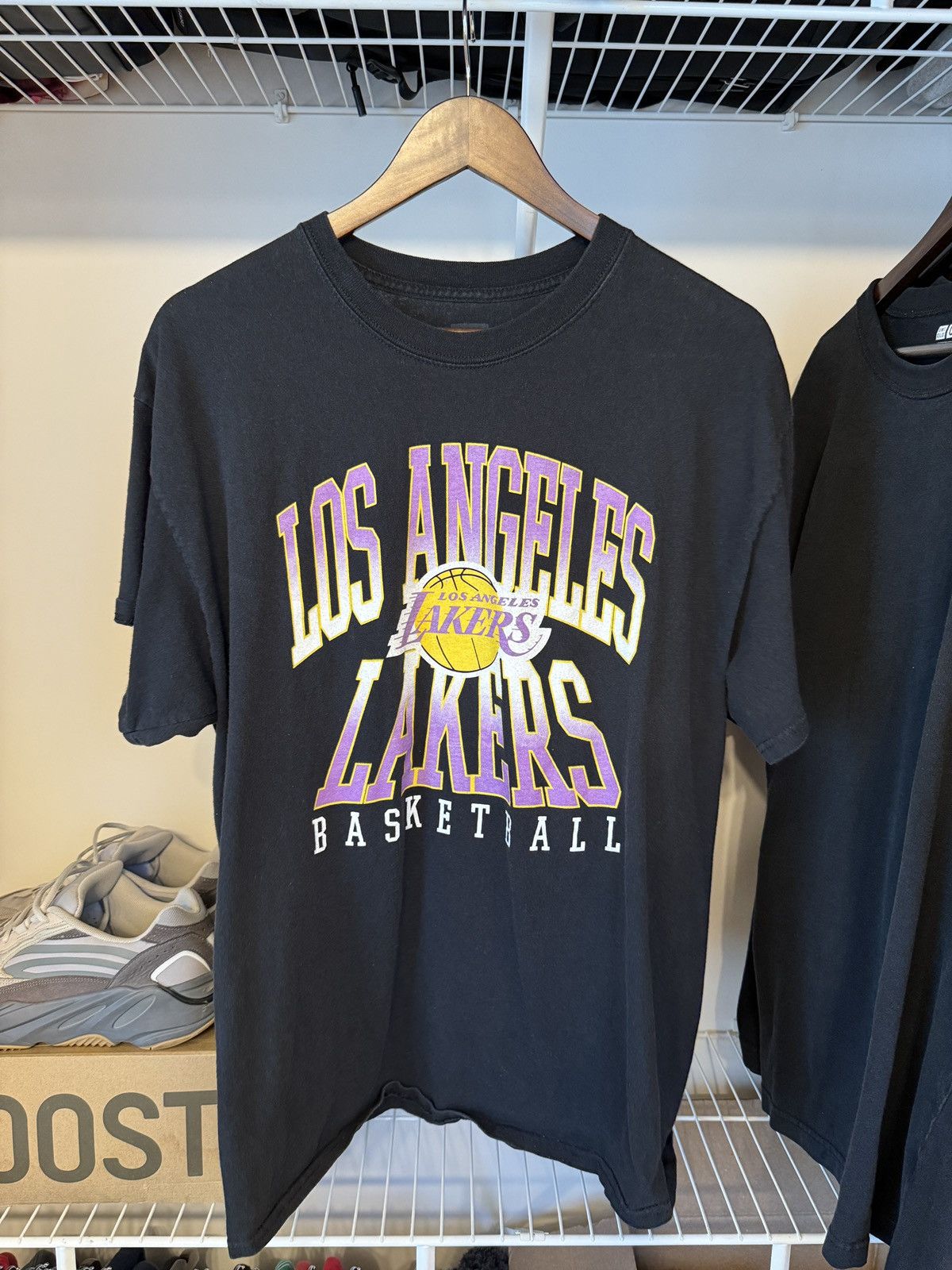 Other Lakers Graphic Tee Size US XL / EU 56 / 4 - 1 Thumbnail