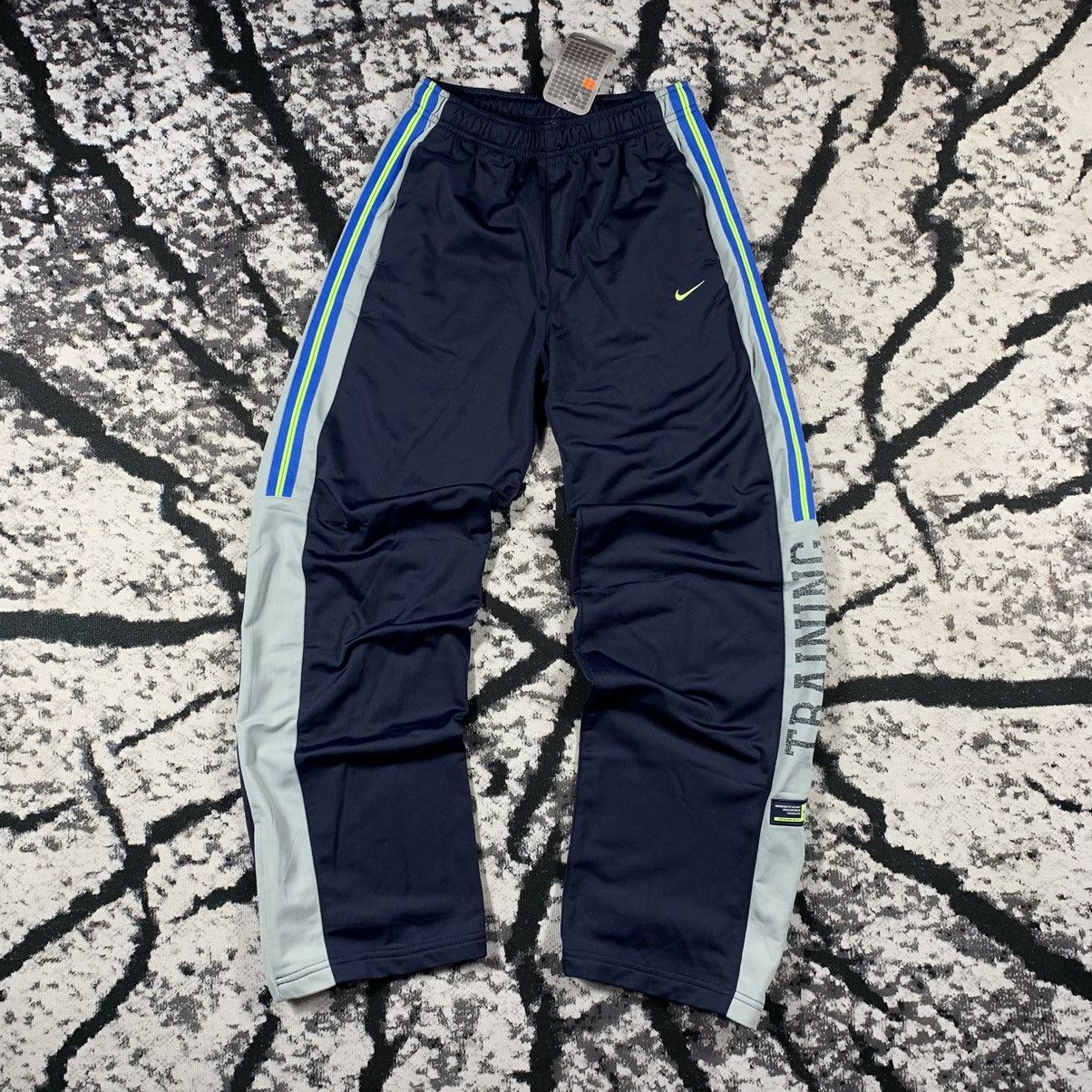 Nike × Vintage Brand New 00’s Vintage Nike Track Pants Sweatpants Training Size US 28 / EU 44 - 1 Thumbnail