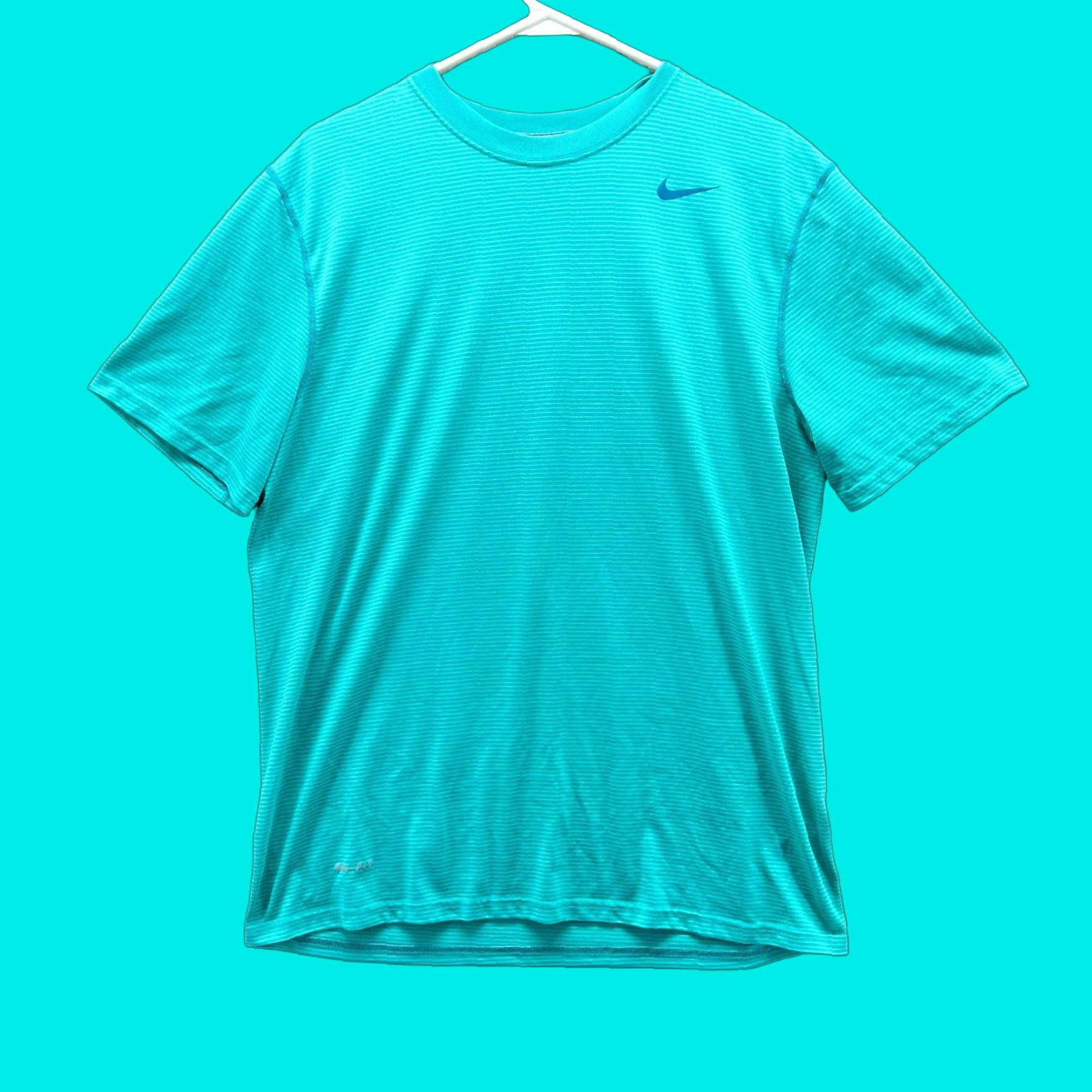 Nike Nike Shirt Men L Aqua Blue Dri-Fit Polyester Gym Running T-Shirt Nike Dri-Fit Size US L / EU 52-54 / 3 - 1 Thumbnail