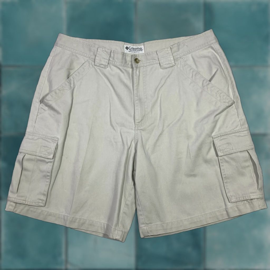 Vintage Columbia Mens Cargo Shorts Light Brown 38 USA Vintage Utility Hiking Slim Fit Cotton Canvas Belt Loops Pockets Crew N/A Size US 38 / EU 54 - 1 Thumbnail