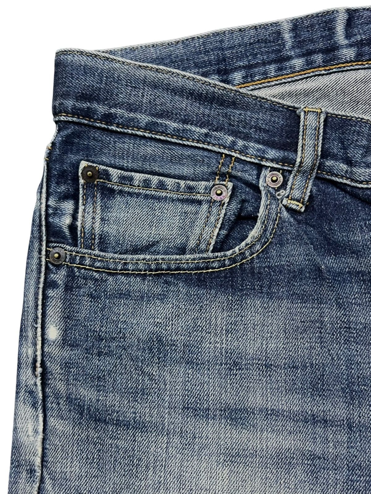 Vintage Uniqlo Japan - Faded Wash Jeans