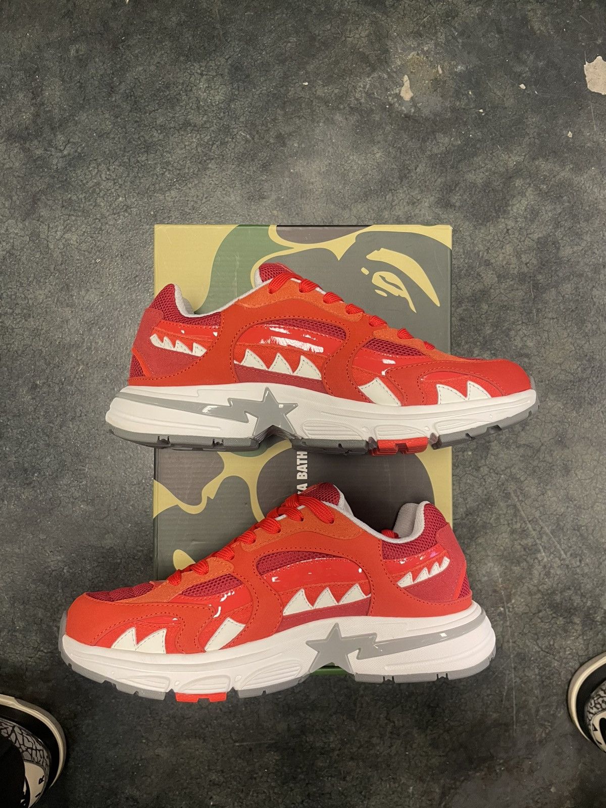 Bape Bape Shark Sta Size US 9 / EU 42 - 1 Thumbnail