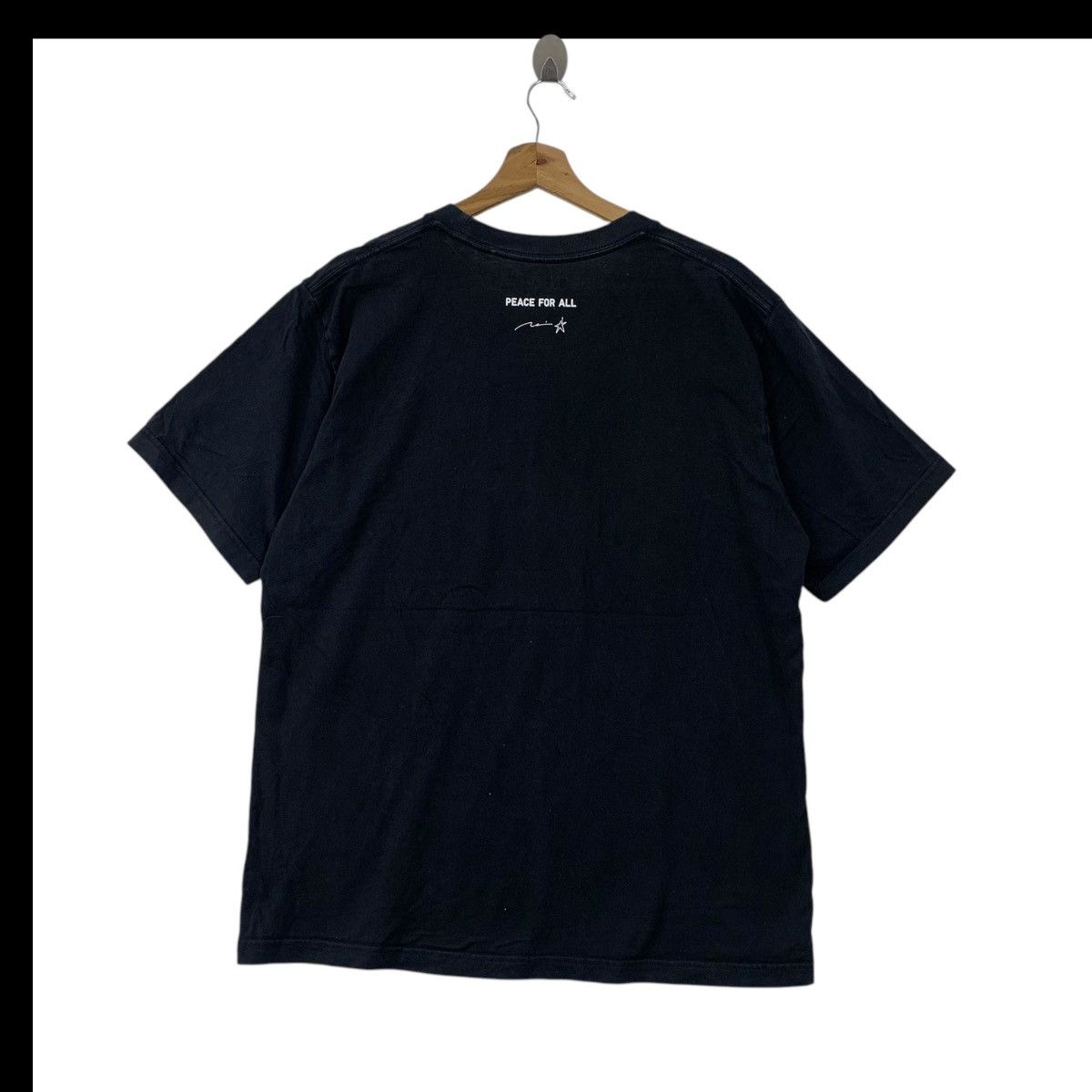 Uniqlo UNIQLO x REI INAMOTO Peace For All Illustration Love Tee Size XL / US 12-14 / IT 48-50 - 5 Thumbnail
