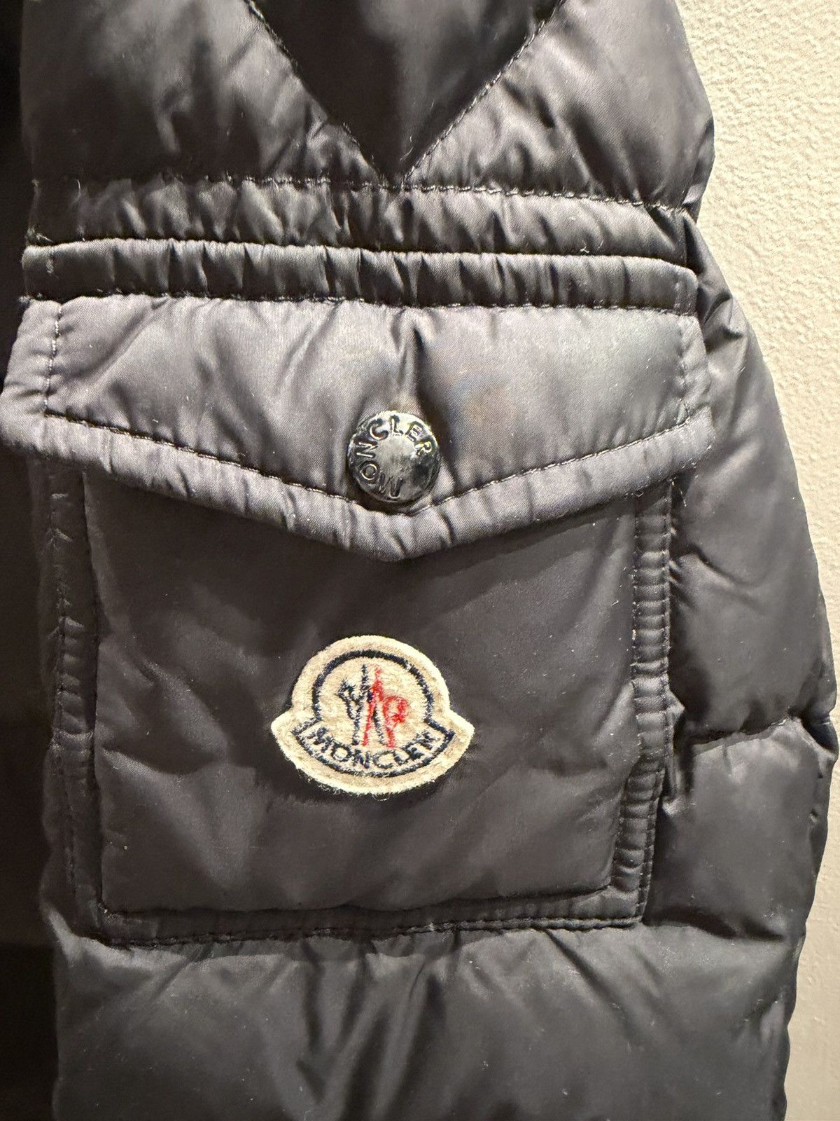Moncler Moncler Maya Hooded Down Jack Black size 4 Size US M / EU 48-50 / 2 - 2 Thumbnail