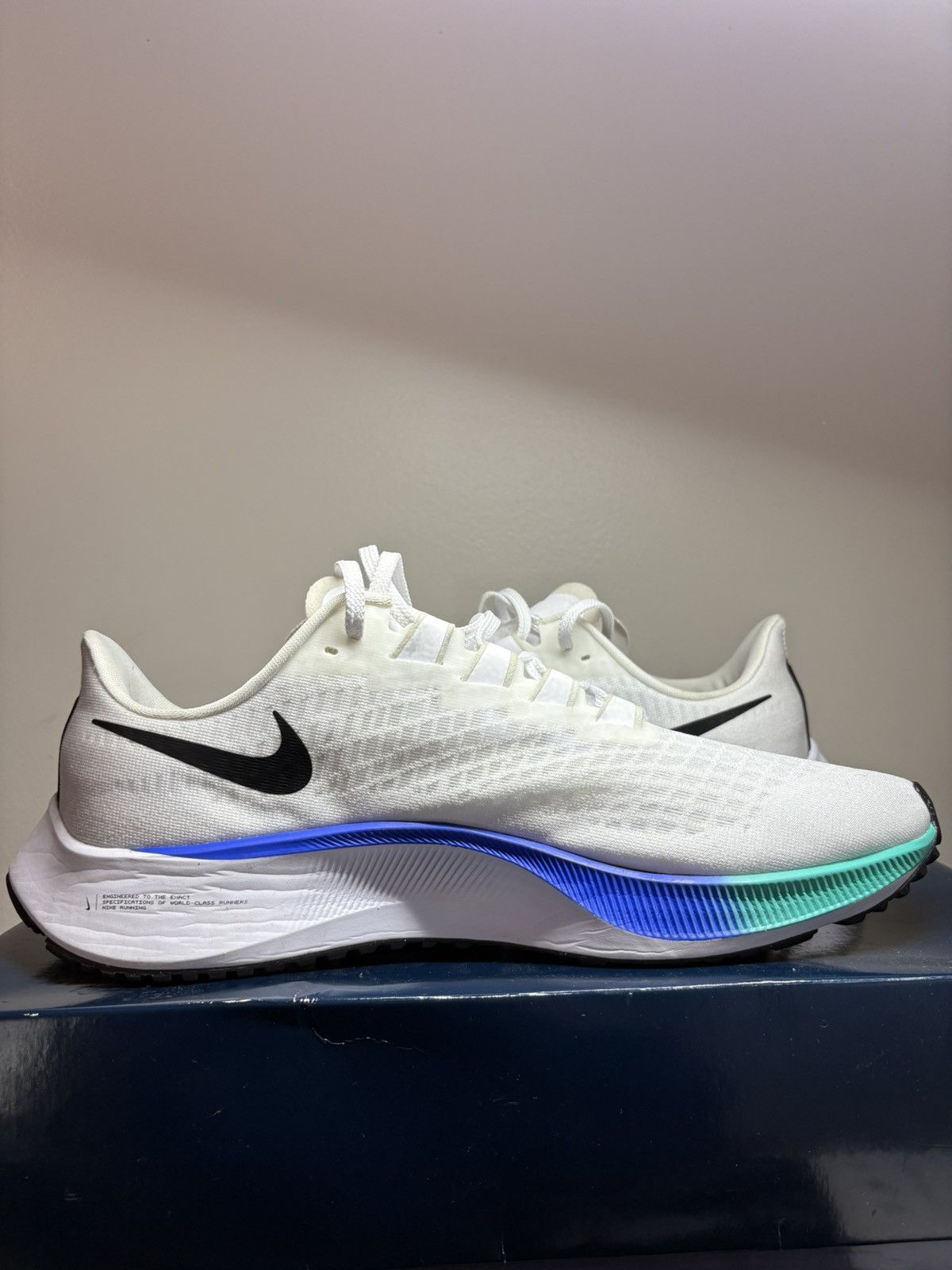 Nike Nike Air Zoom Pegasus 37 Size US 12 / EU 45 - 4 Thumbnail