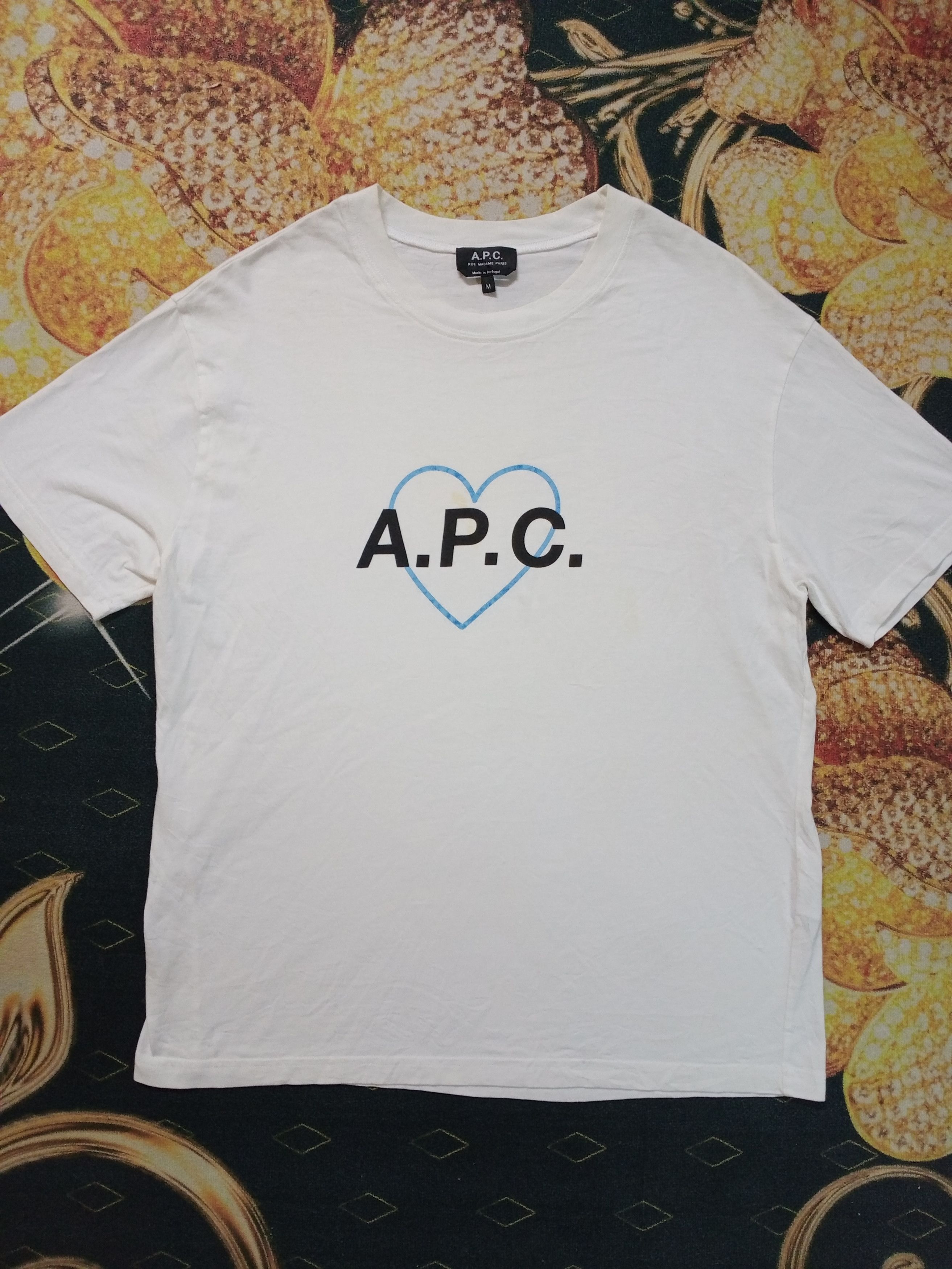 A.P.C. Rare A.P.C. Amore Tshirt Size US M / EU 48-50 / 2 - 3 Thumbnail
