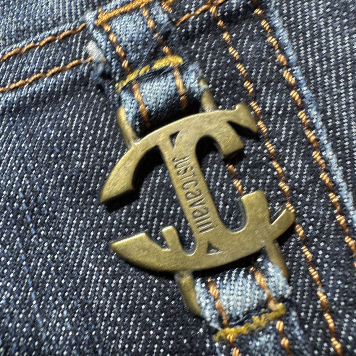 Just Cavalli just cavalli boot cut jeans with big metal logo luxury Size 27" / US 4 / IT 40 - 5 Thumbnail