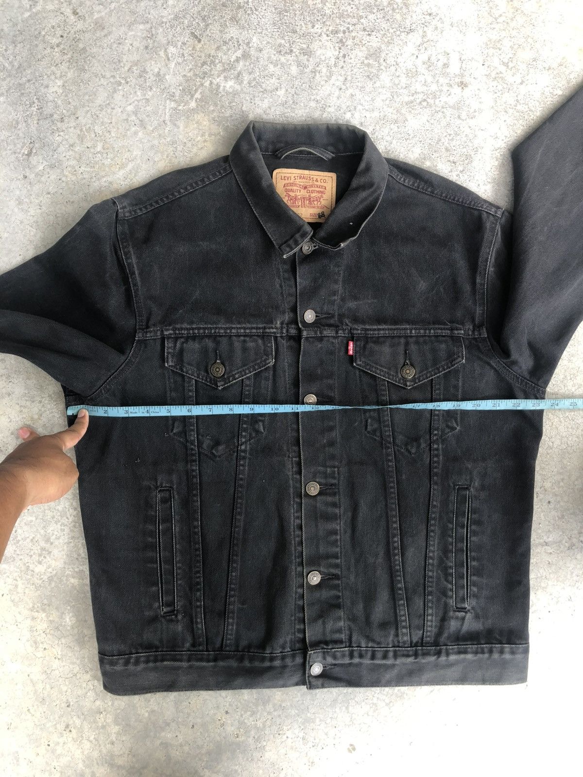 Levi's Vintage Levi’s Denim Jacket Distressed Size US L / EU 52-54 / 3 - 25 Thumbnail