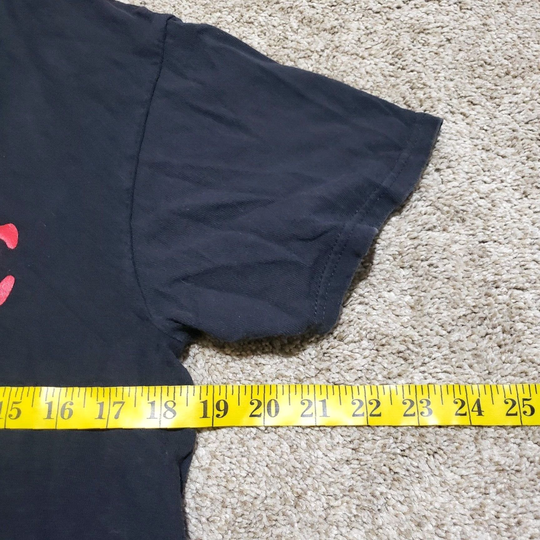 Delta Delta Pro Weight T-Shirt Mens M Black Graphic Shirt Size M Small? Size US M / EU 48-50 / 2 - 5 Thumbnail