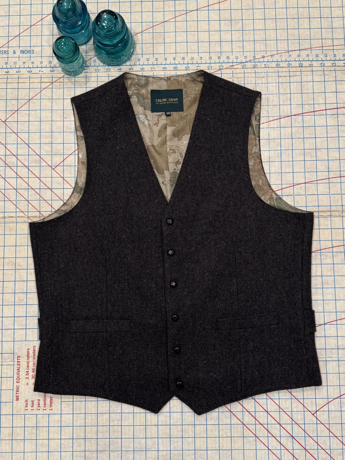 Vintage Celtic Gents of Irish Heritage Tweed Vest Charcoal Grey 48 Size 48R - 1 Thumbnail