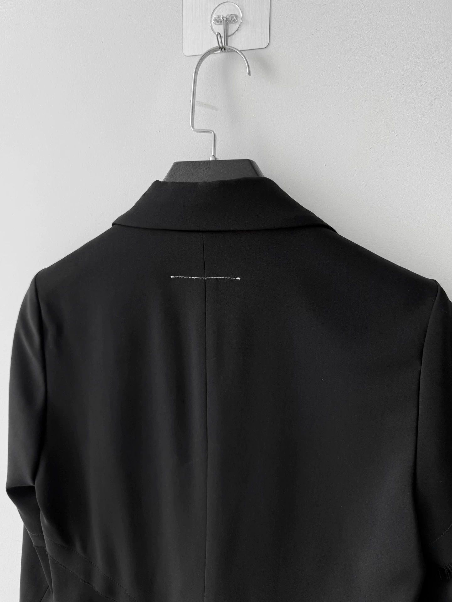MM6 MM6 F/W16 Deconstructed Slashed Trench Coat Black Size S / US 4 / IT 40 - 7 Thumbnail