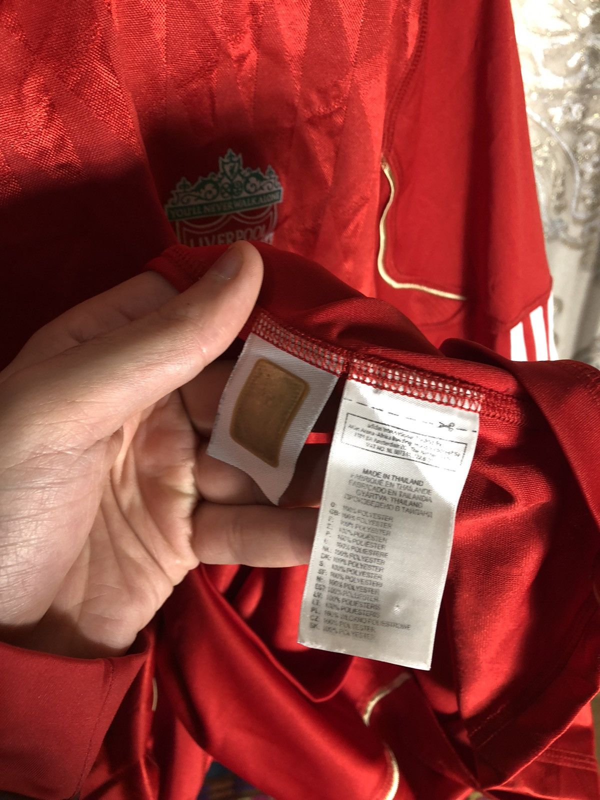 Adidas VINTAGE ADIDAS FC LIVERPOOL ENGLAND SOCCER JERSEY RETRO Y2K Size US L / EU 52-54 / 3 - 5 Thumbnail