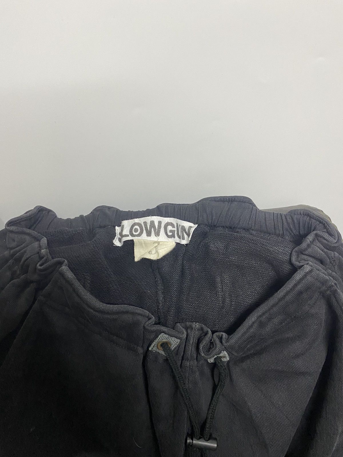 Japanese Brand SLOWGUN Pants Cotton Cargo Utilities Pocket Adjustable Waist Size US 30 / EU 46 - 16 Thumbnail