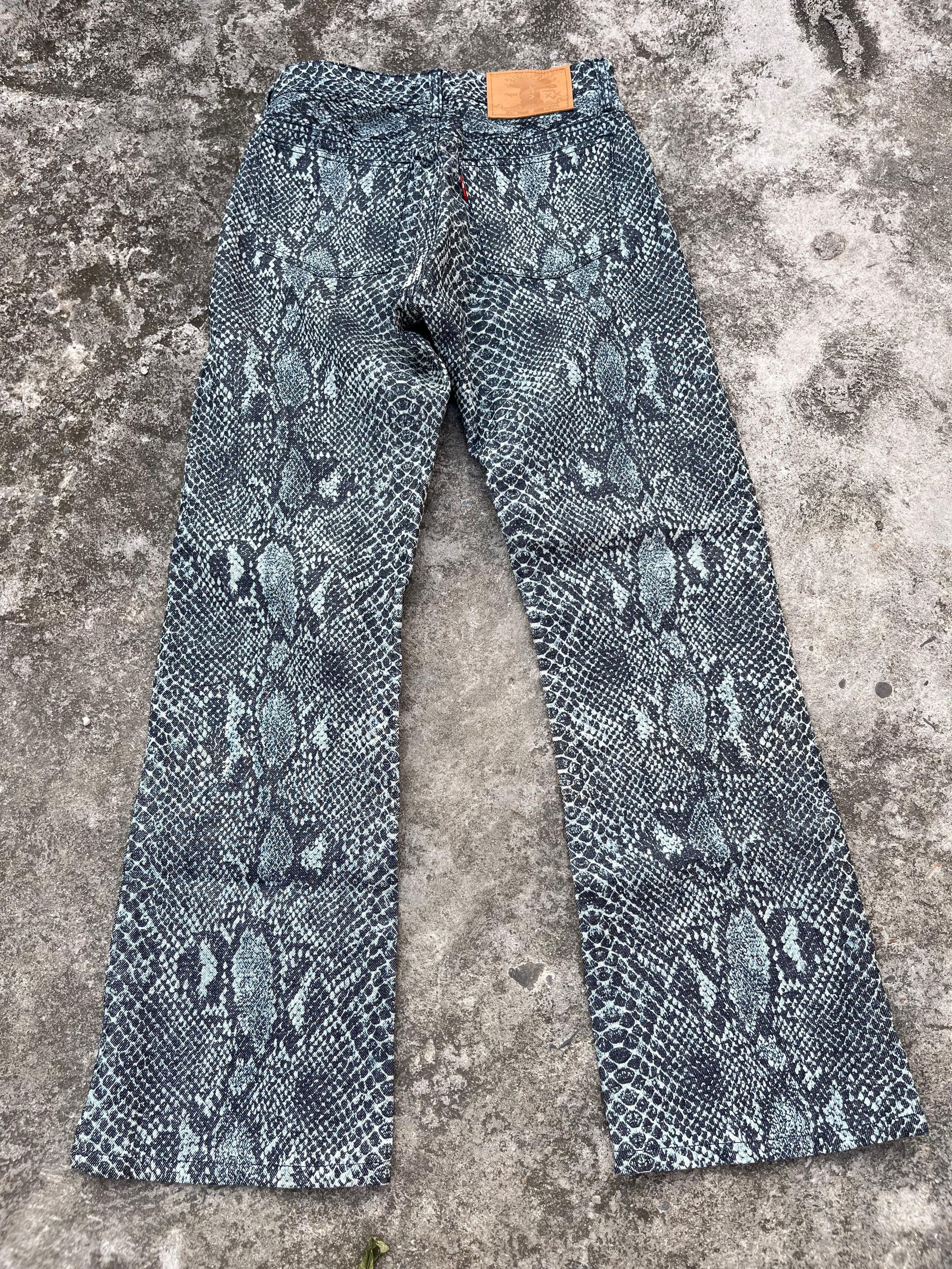 Hysteric Glamour Ozone Community & Co Snake Print Denim Pants Size US 28 / EU 44 - 1 Thumbnail