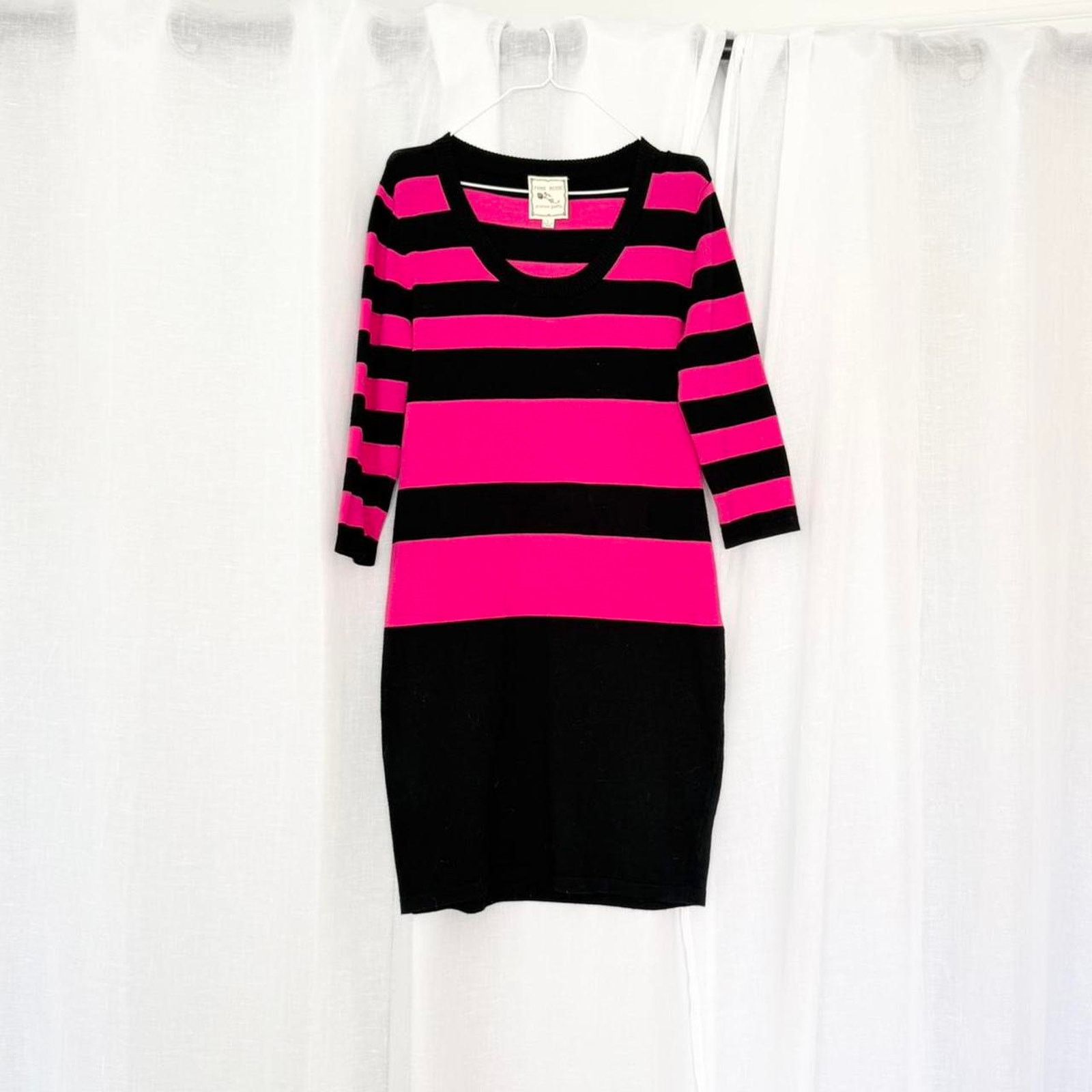 Other ✶ y2k hot pink striped knit dress ✶ Size L / US 10 / IT 46 - 1 Thumbnail