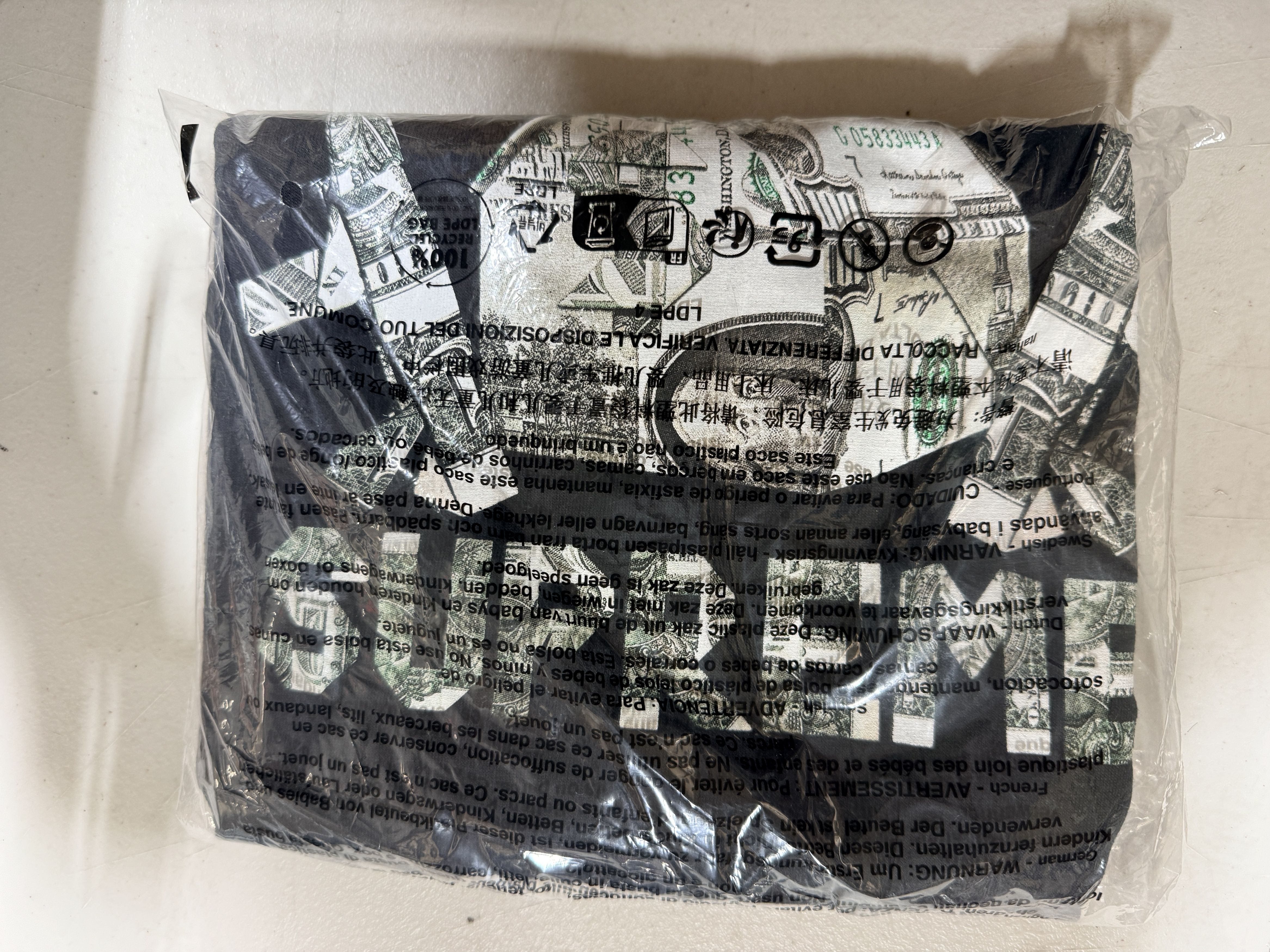 Supreme Supreme Origami Tee Black Size L Size US L / EU 52-54 / 3 - 2 Thumbnail