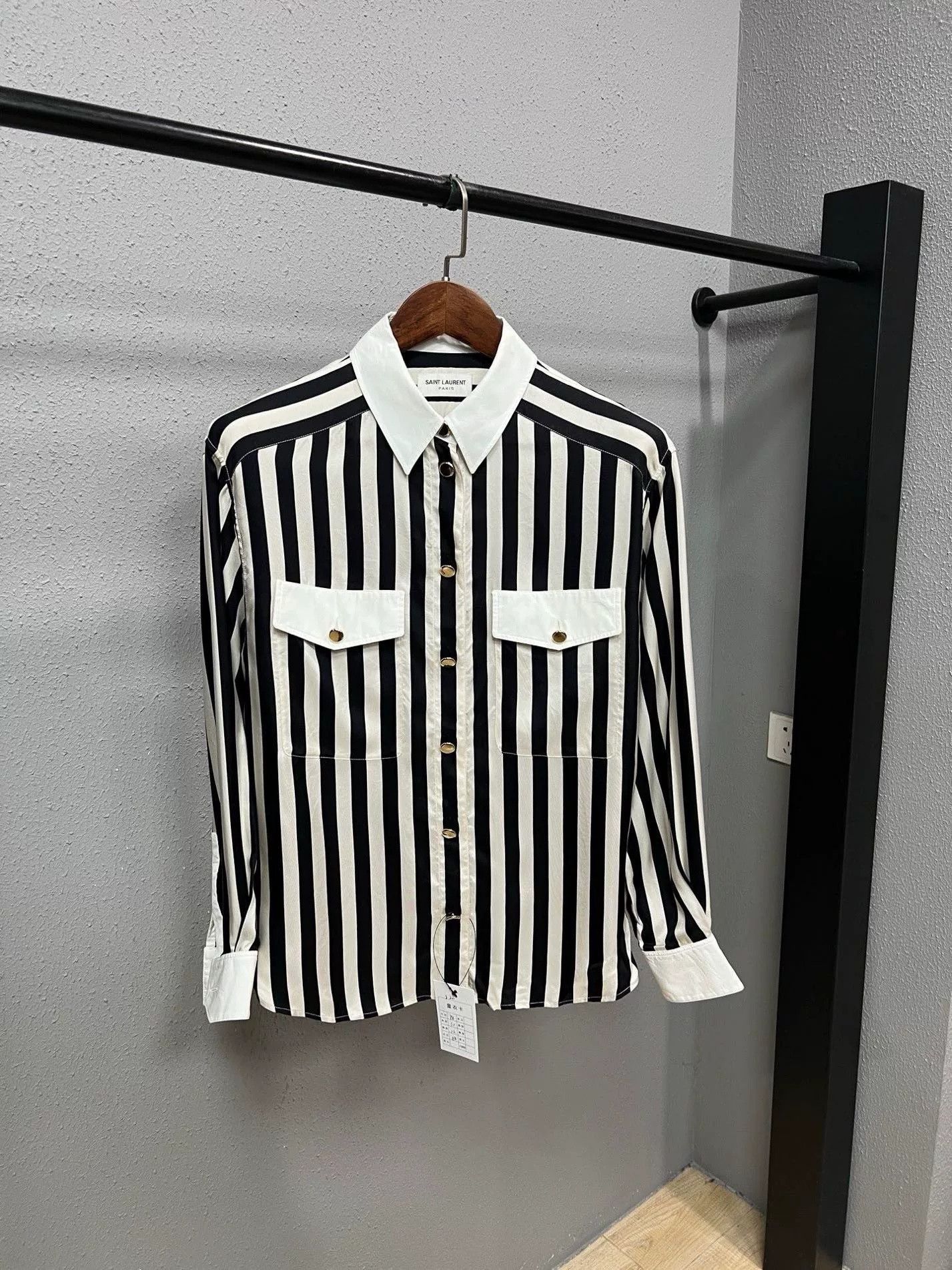 Saint Laurent Paris Saint Laurent Black White Stripe Silk Shirt Size US S / EU 44-46 / 1 - 1 Thumbnail