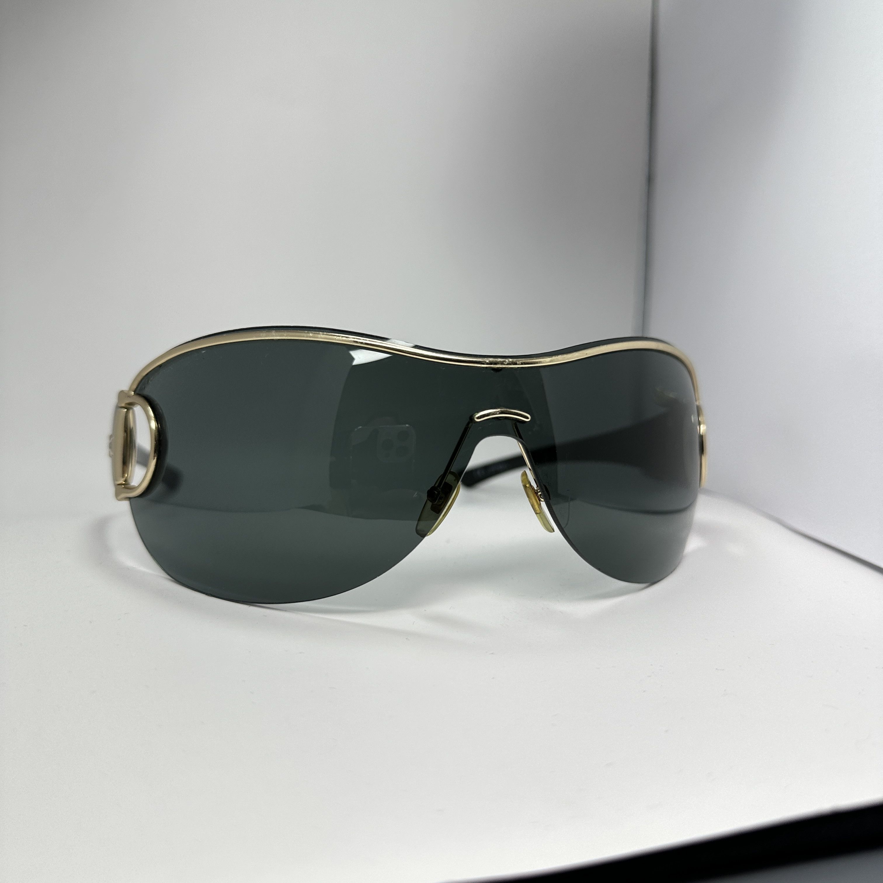Gucci Vintage Avant Garde Gucci Mask Sunglasses 00s Size ONE SIZE - 3 Thumbnail