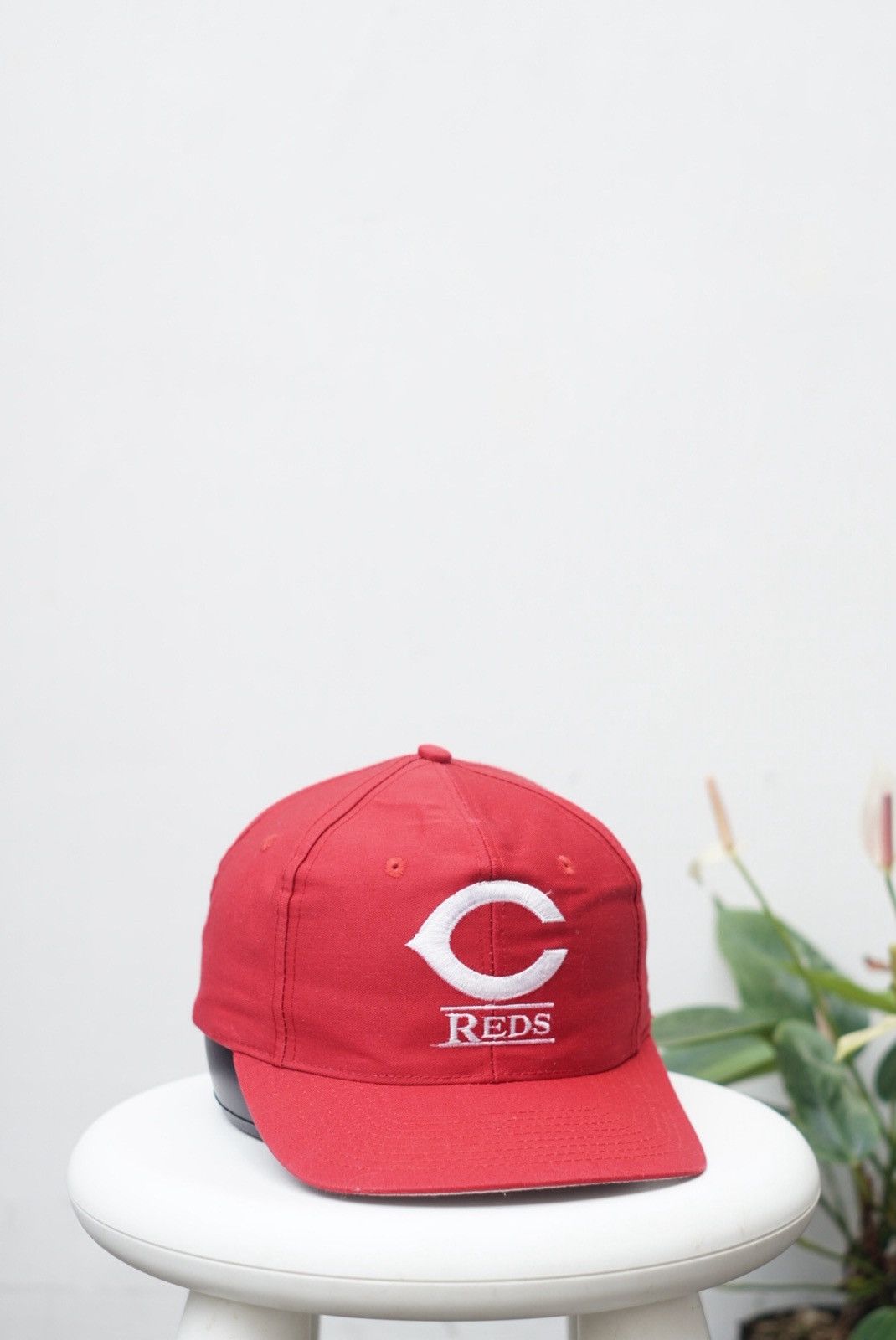 MLB Vintage Front Row MLB Cincinnati Reds hats Size ONE SIZE - 1 Thumbnail