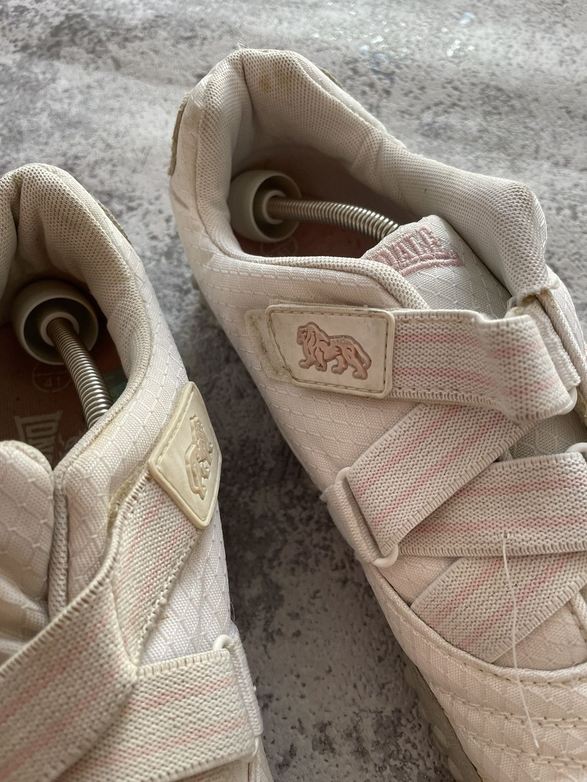 Japanese Brand × Lonsdale Vintage Lonsdale Mostro Y2K Japanese Shoes Size US 8 / EU 41 - 9 Thumbnail