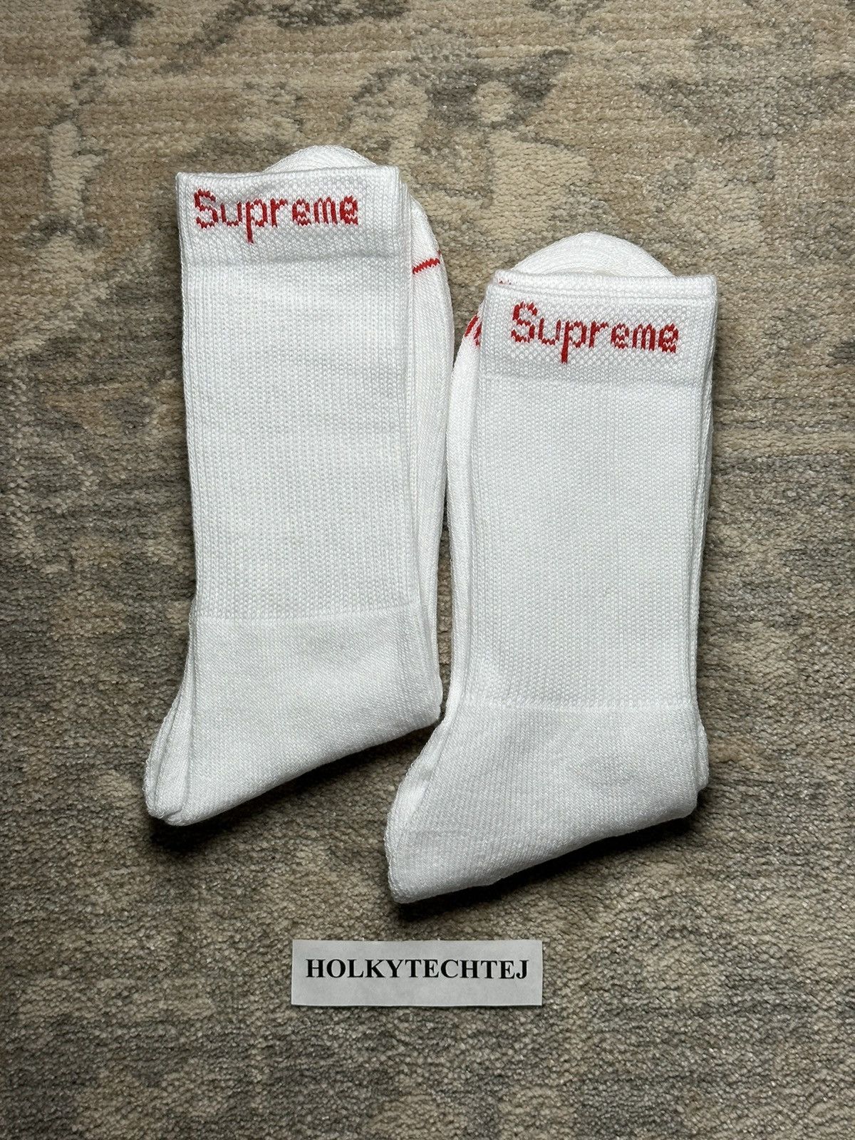 Fake supreme sale socks