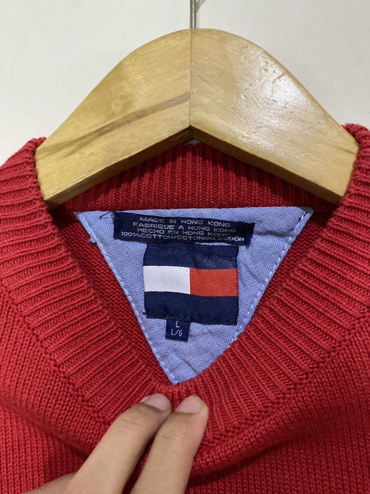 Tommy Hilfiger × Vintage Vintage Y2K Tommy Hilfiger Sweater old money style Size US L / EU 52-54 / 3 - 4 Thumbnail