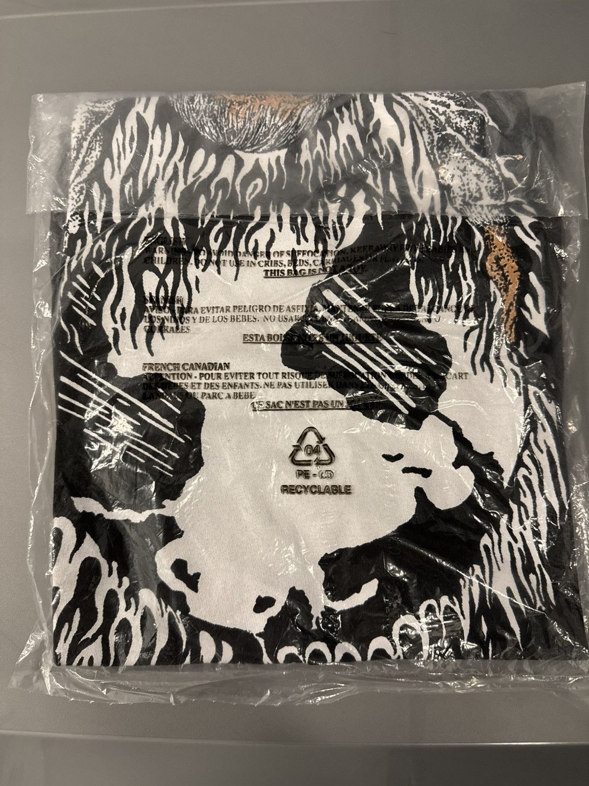 Worldwide Youth Worldwide Youth Kid Flames Tee Size US S / EU 44-46 / 1 - 2 Thumbnail
