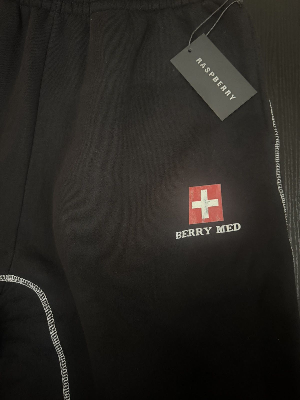 The GV Gallery The Gv Gallery Berry Med Sweats Size US 30 / EU 46 - 2 Thumbnail