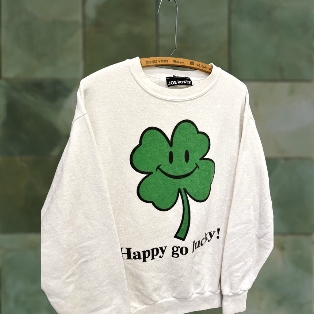 Joe Boxer VINTAGE Joe Boxer Sweatshirt Happy Go Lucky Clover White 90s L Mens Pajosh? Size US L / EU 52-54 / 3 - 1 Thumbnail