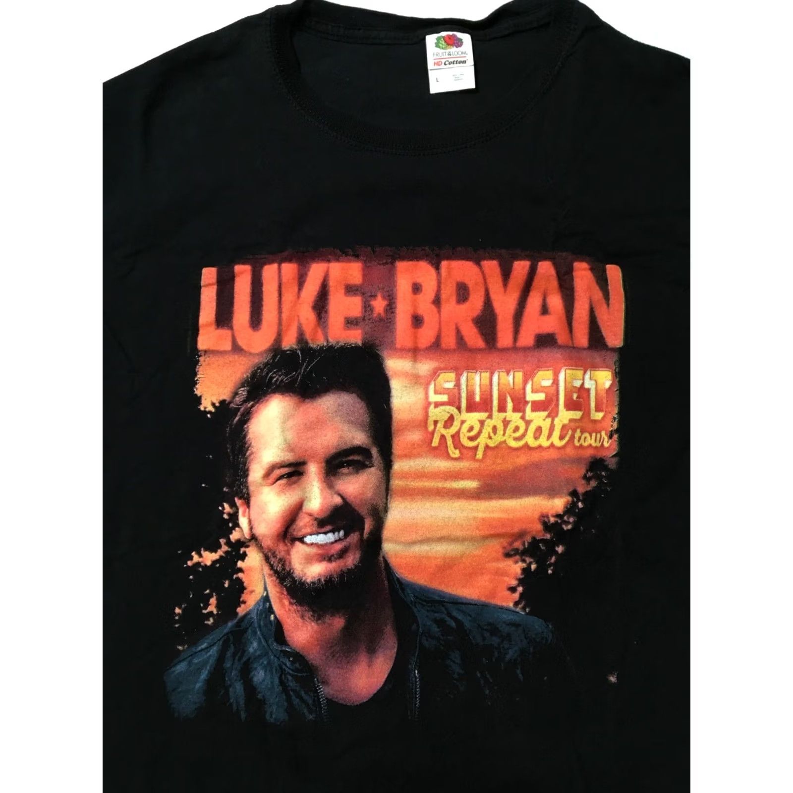 Fruit Of The Loom Fruit of the Loom T-Shirt Large Black Luke Bryan Sunset Repeat Tour 2019 Size US L / EU 52-54 / 3 - 3 Thumbnail
